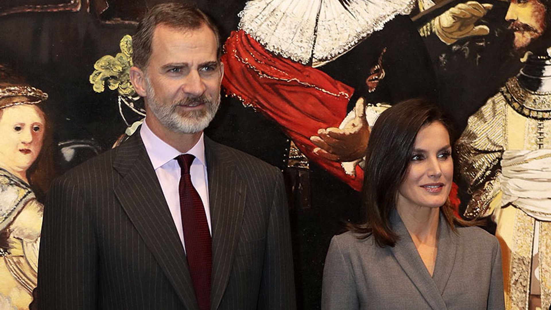 Los Reyes comienzan la gran semana de la Constitución con un acto en el museo Reina Sofía