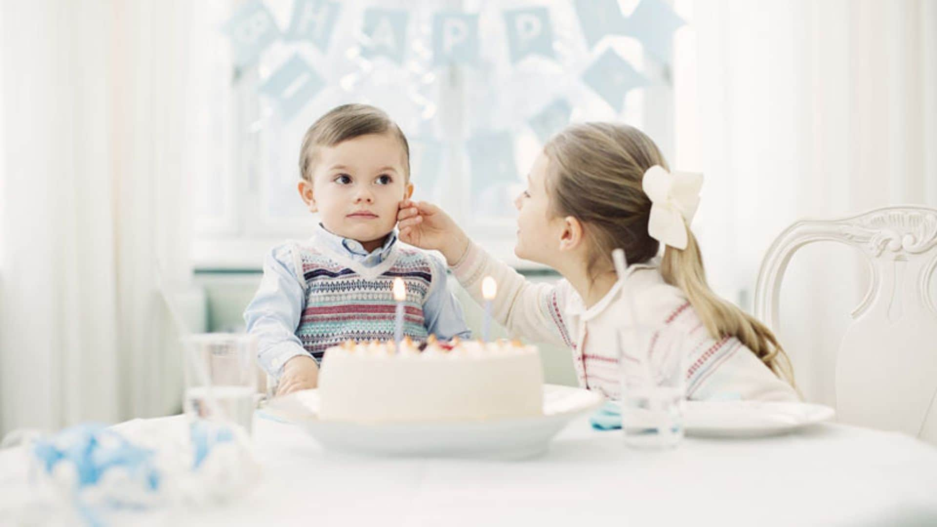 Oscar de Suecia celebra su segundo cumpleaños y nos invita a una deliciosa ración de retratos oficiales