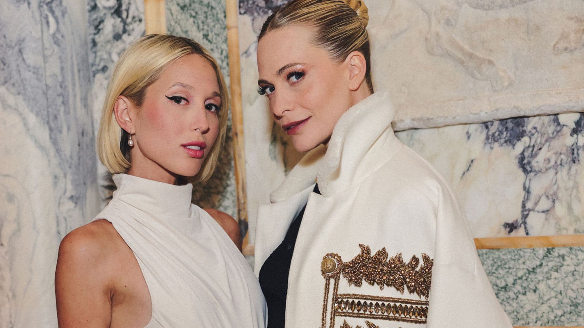 Olympia de Grecia, Poppy Delevingne y otras invitadas 'vip' que apuestan por los colores neutros