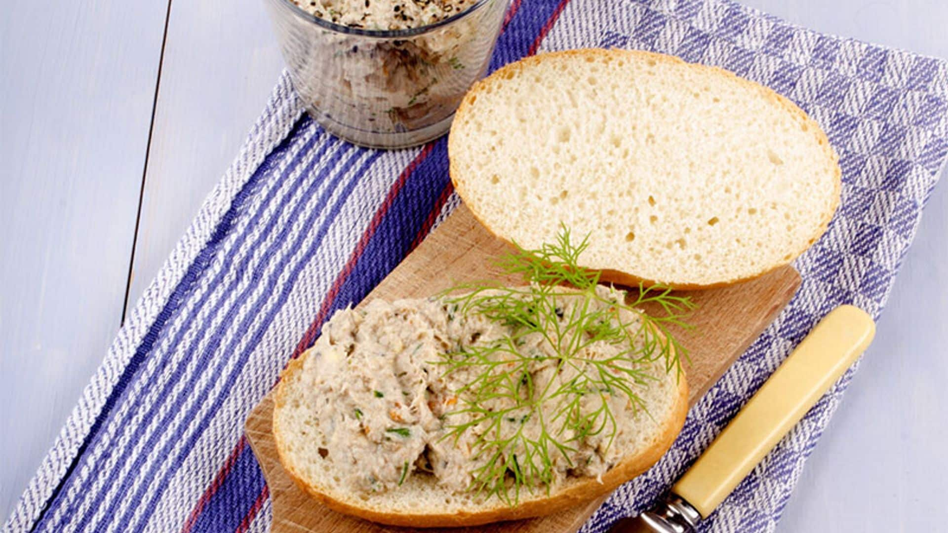 Paté de caballa a la pimienta con eneldo