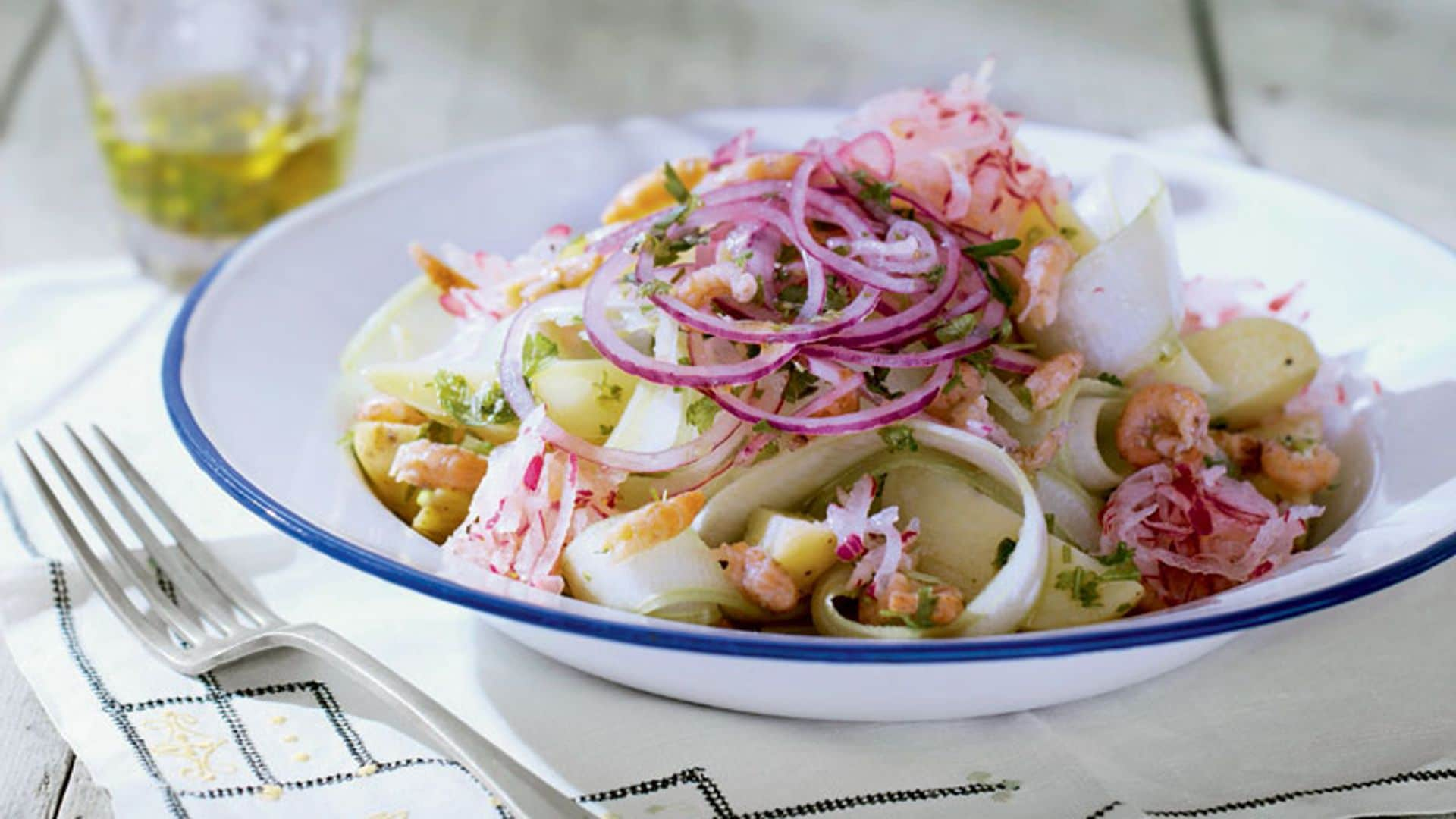 Patatas camperas con quisquillas