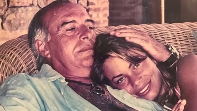 Carla Goyanes se despide de su padre Carlos Goyanes