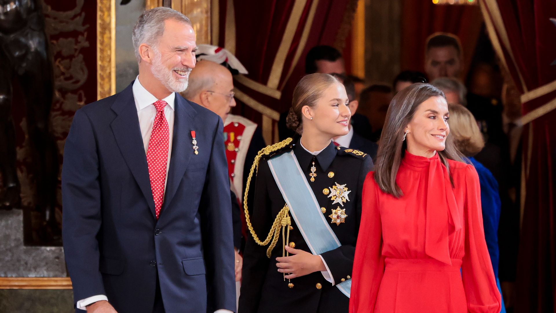 Así ha sido el besamanos de los Reyes y la princesa Leonor en el Palacio Real