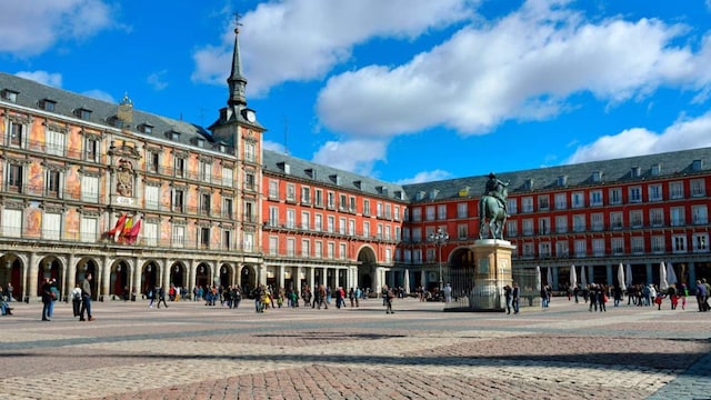 plaza mayor de madrid