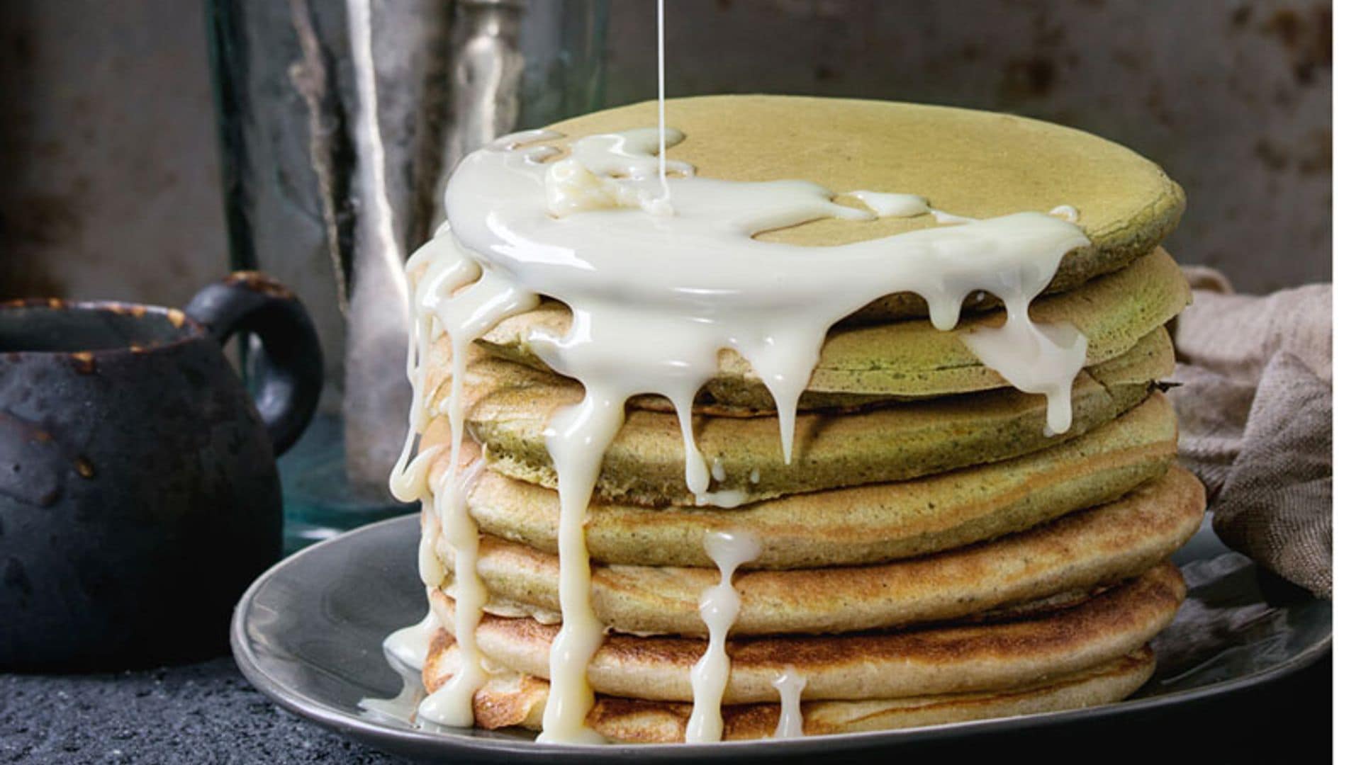 Tortitas de té matcha con leche condensada