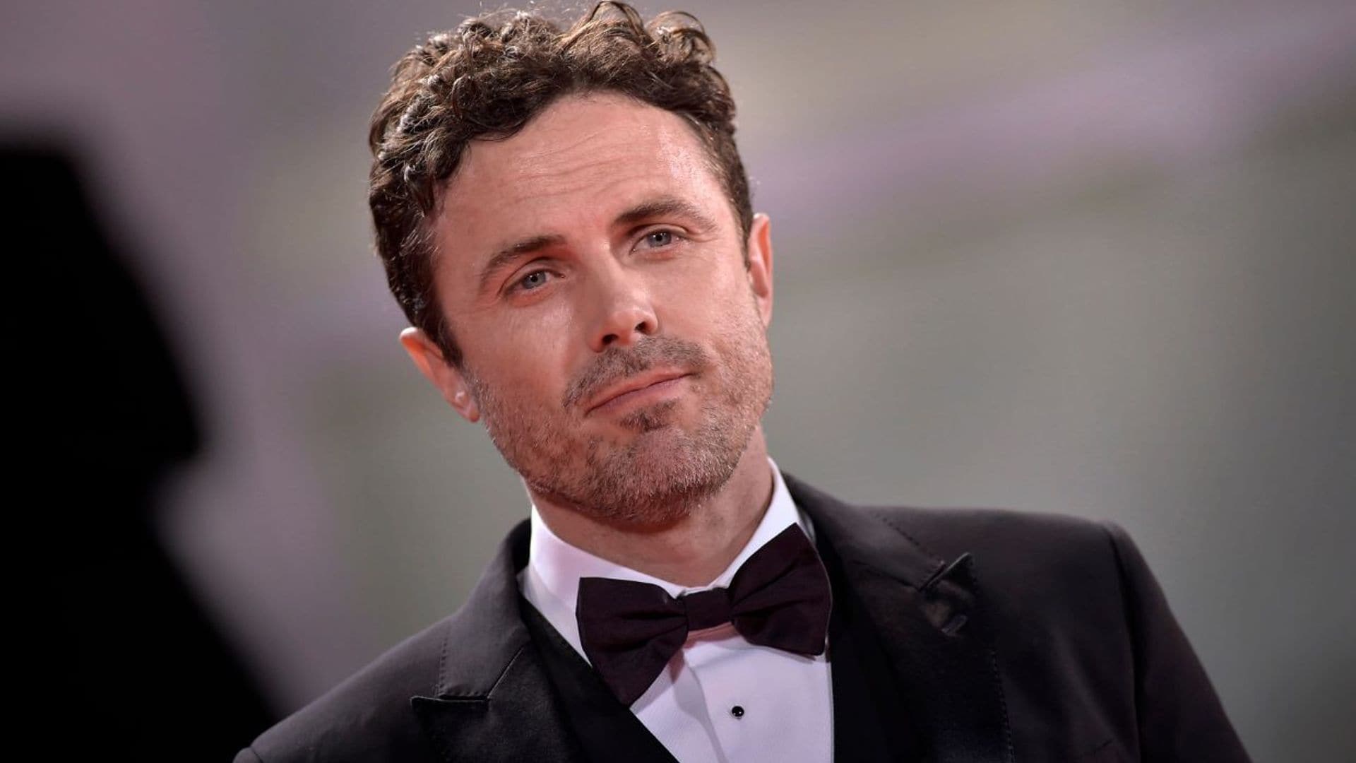 Casey Affleck adora a Ana de Armas, la ex de su hermano