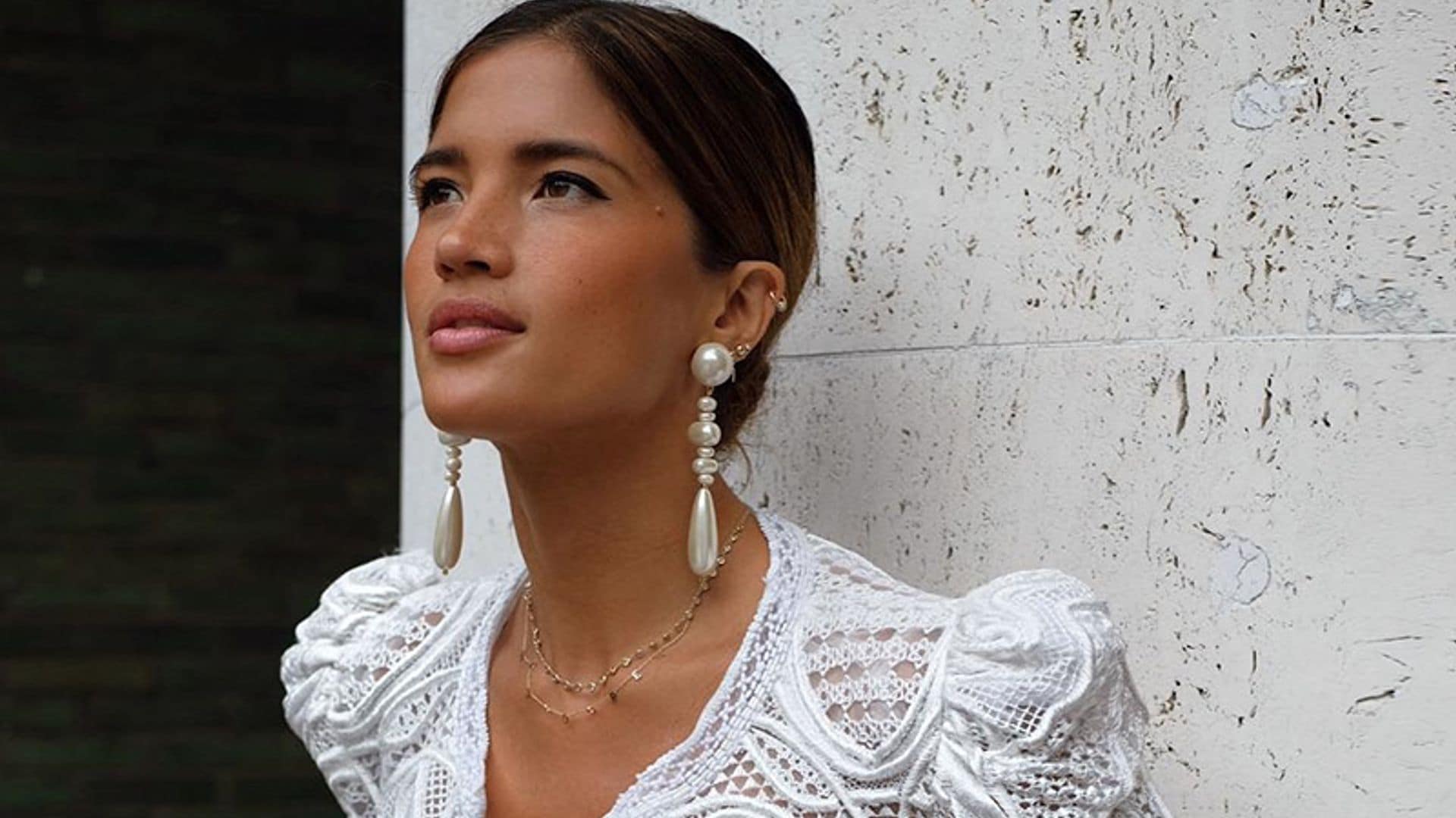 Rocky Barnes y su apuesta por las novias con collar