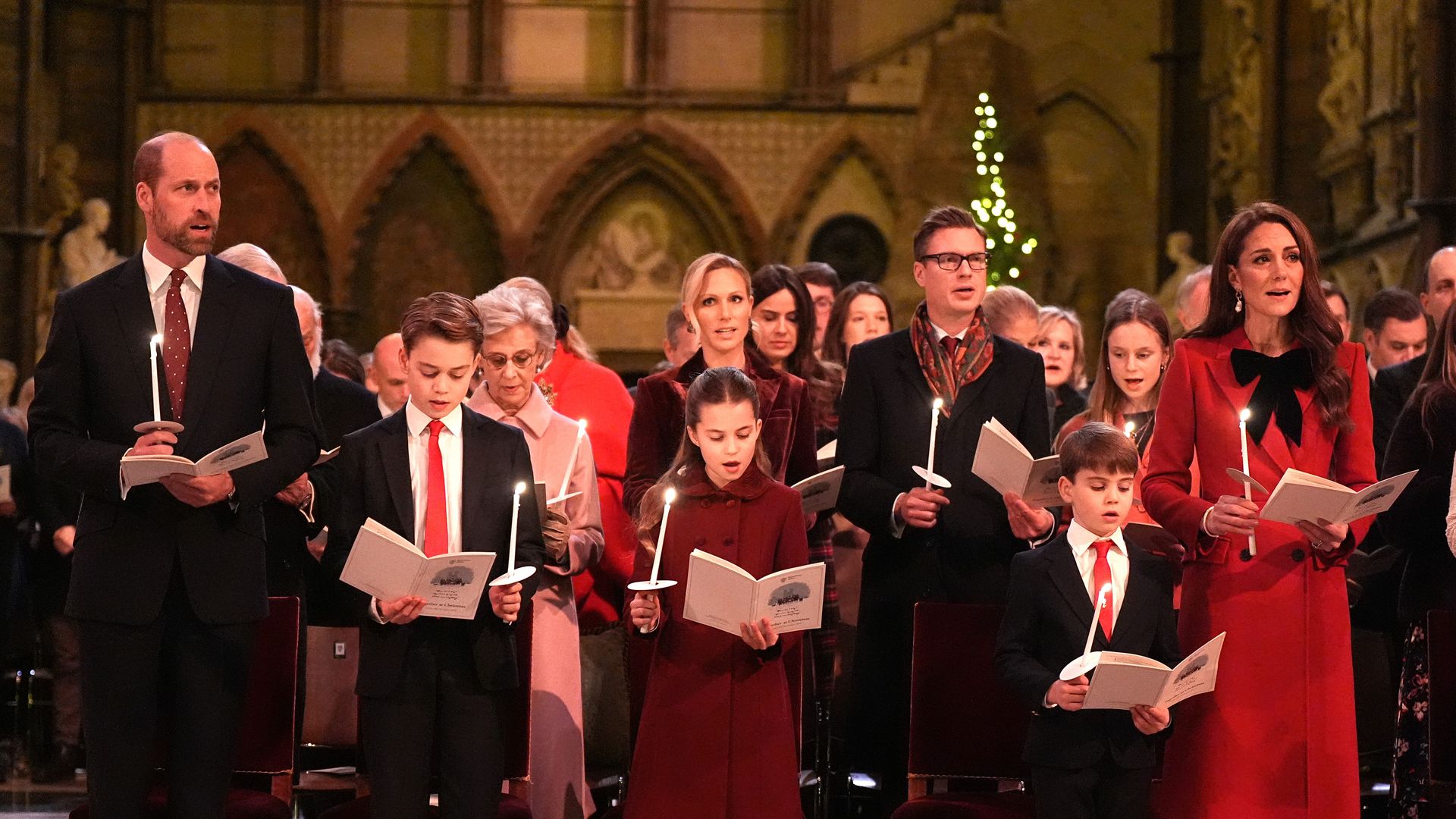 Kate Middleton, junto a su marido y sus tres hijos, brilla en el tradicional concierto de villancicos