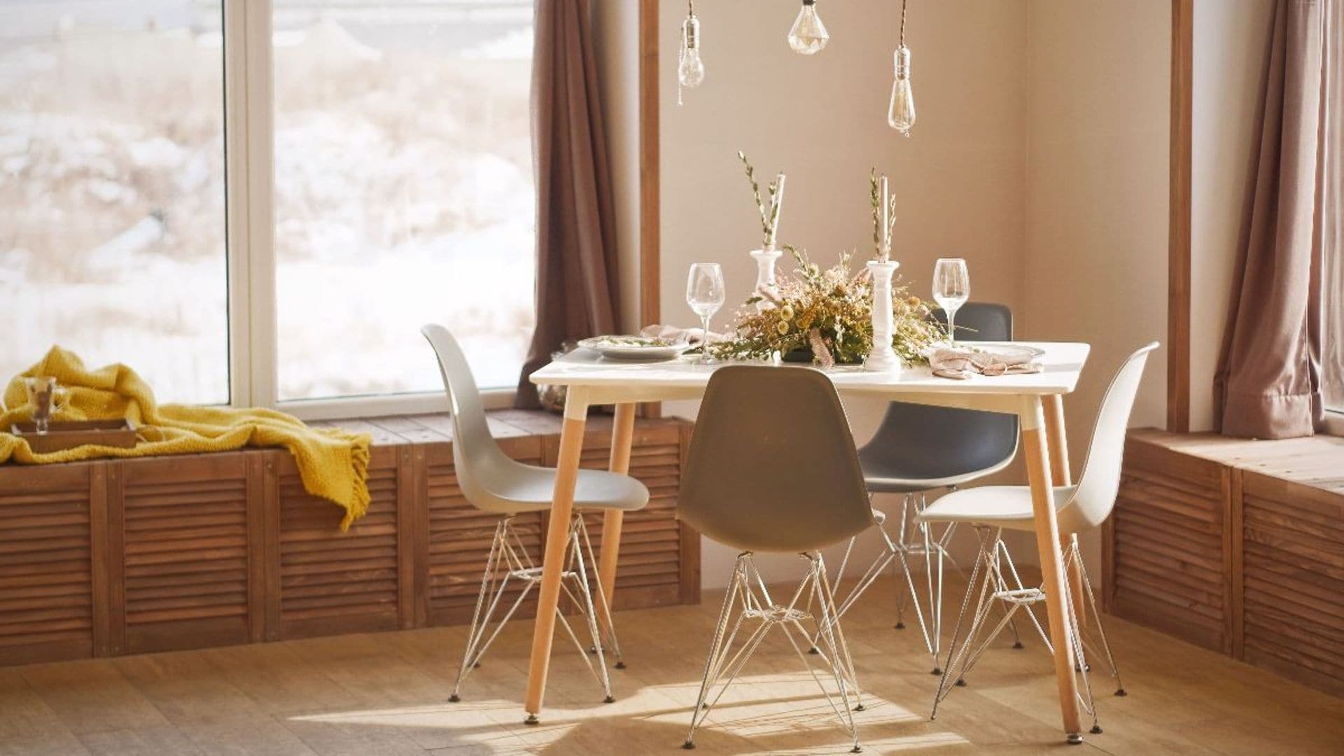 ¿Tu casa es pequeña? Hazte con una mesa de comedor extensible. ¡La solución a tu medida!