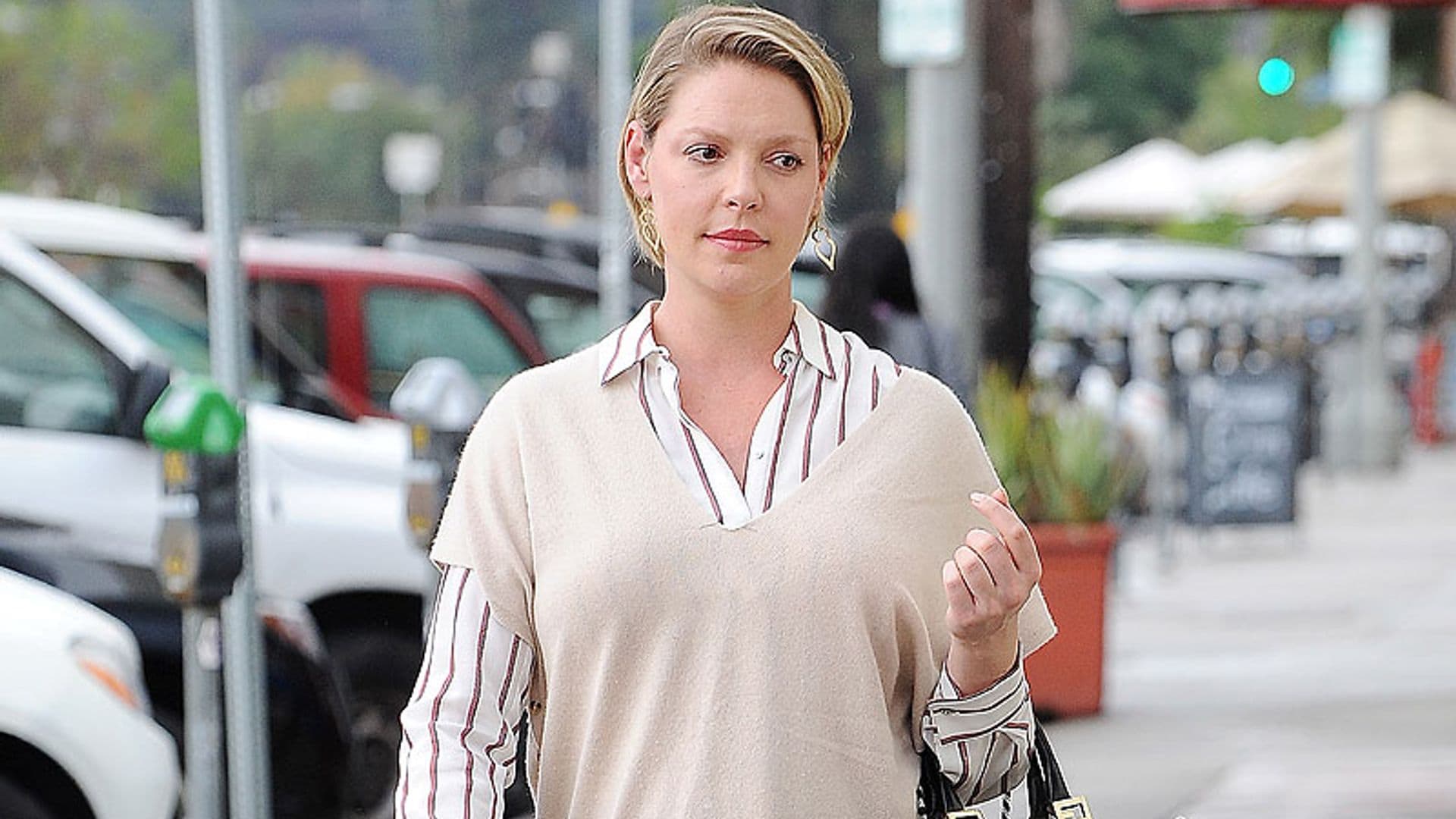 Katherine Heigl se disculpa tras su gesto más inoportuno