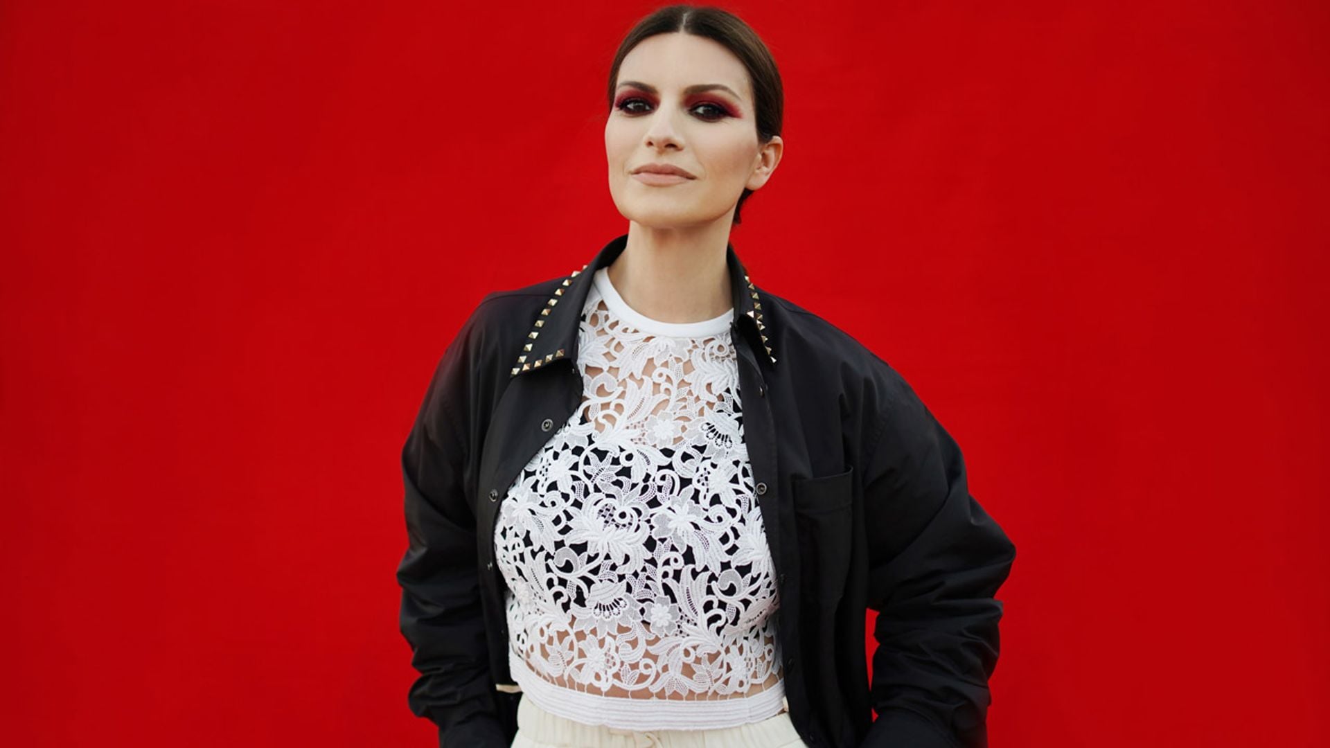 El concierto de Laura Pausini en París, marcado por los 17 disparos de un asaltante
