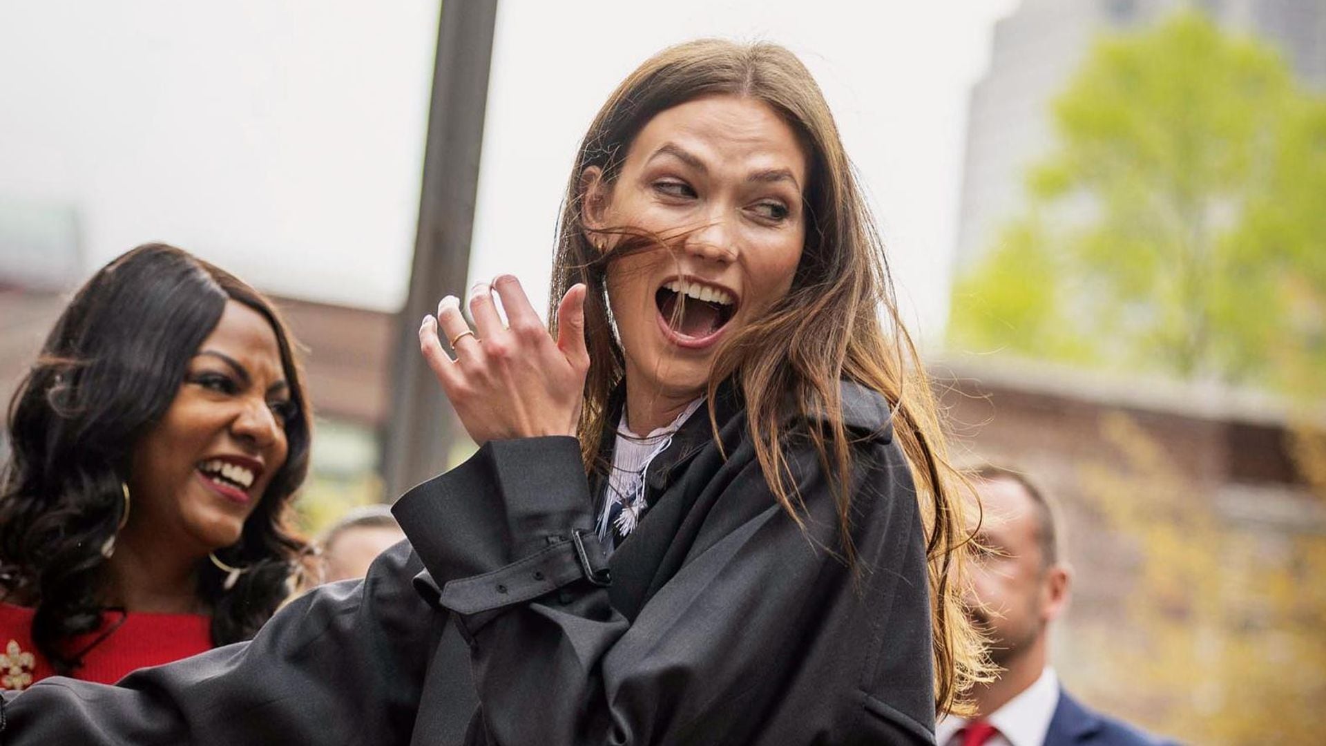 Karlie Kloss mucho más que una ‘top’: programadora, profesora infantil y fundadora de un imperio