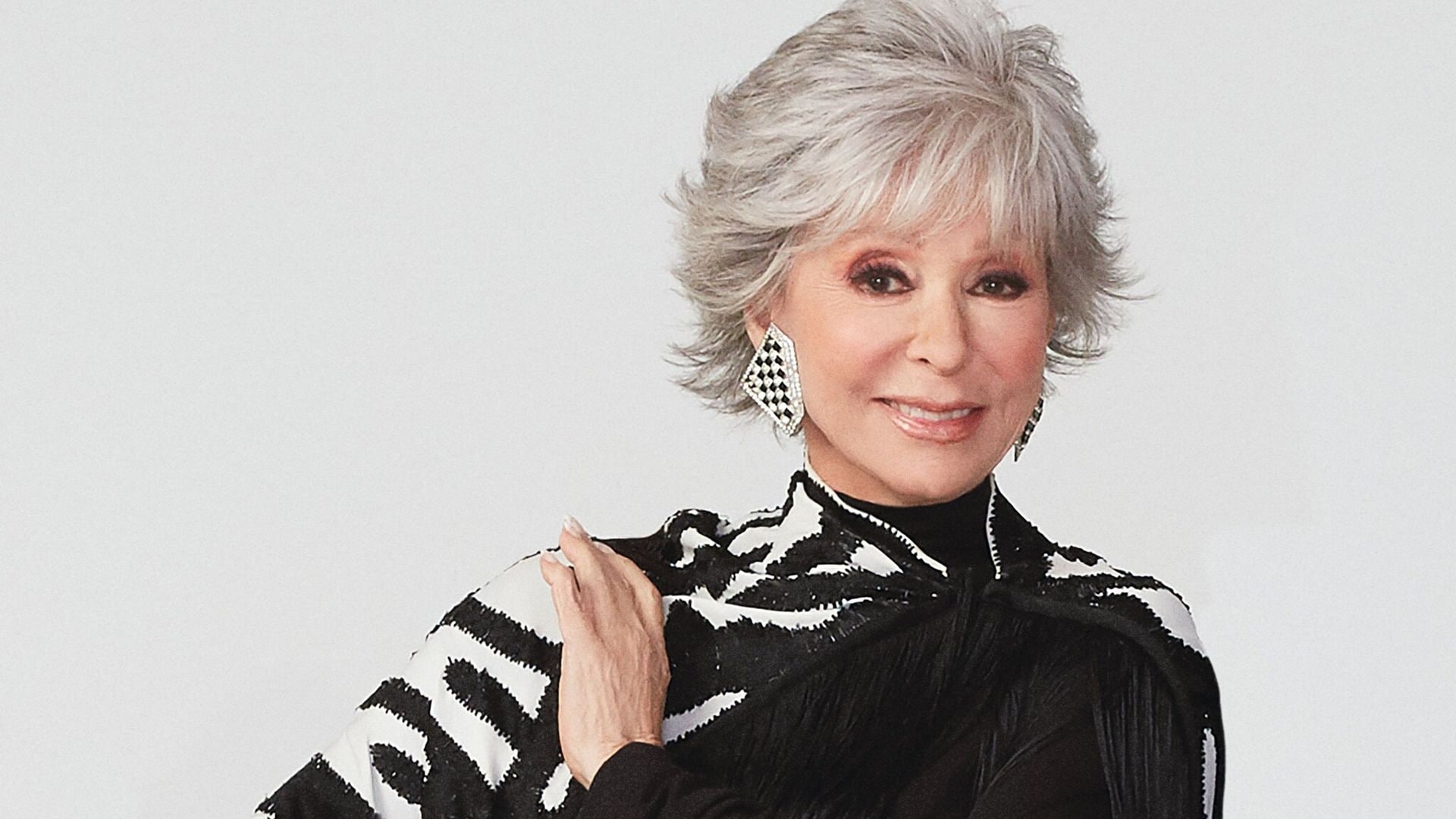 Rita Moreno, entrevista exclusiva con la leyenda del West Side: 90 años, el hito del Oscar y 7 años en el paro