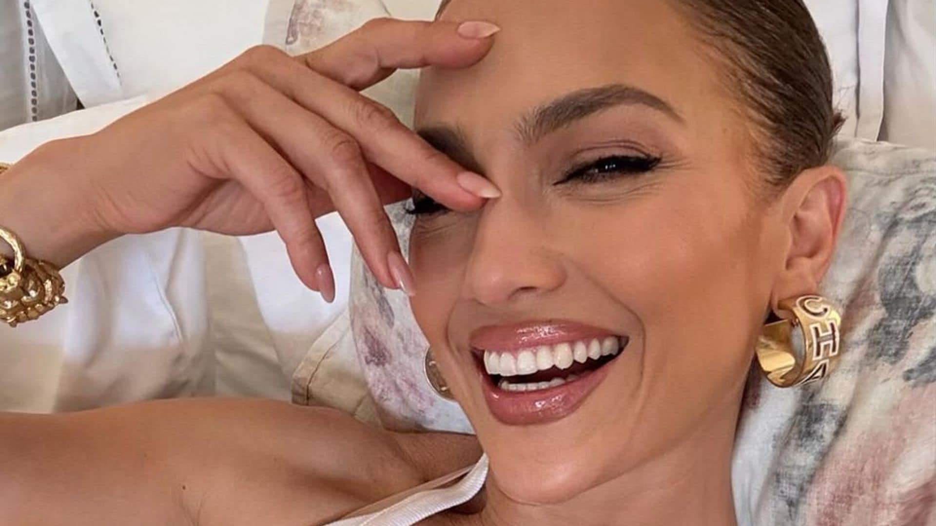 Estos son los secretos antiedad de Jennifer Lopez para lucir radiante a sus 55 años