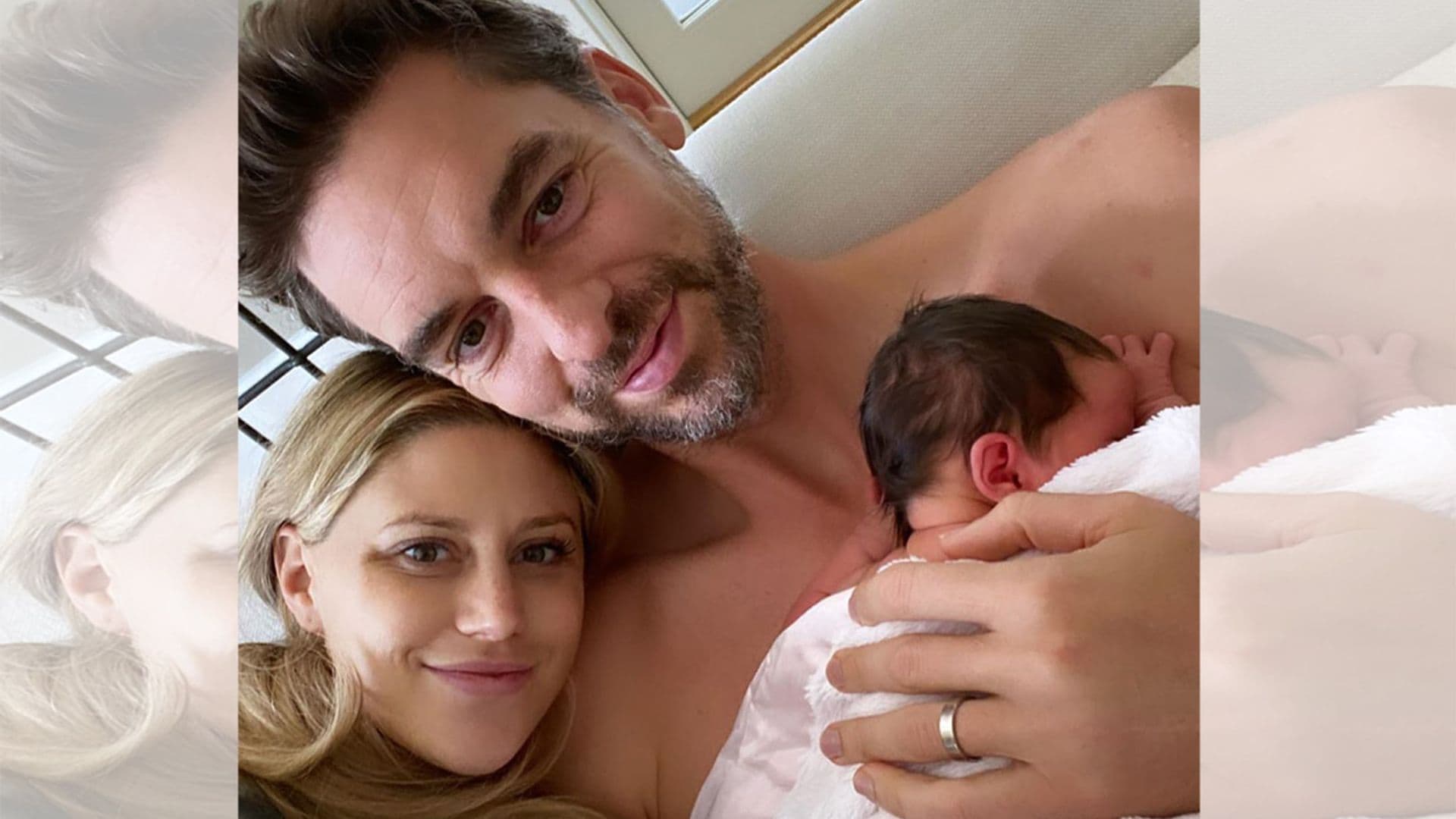 Cat McDonnell y Pau Gasol escogen a la madrina de su hija y le dedican este tierna foto