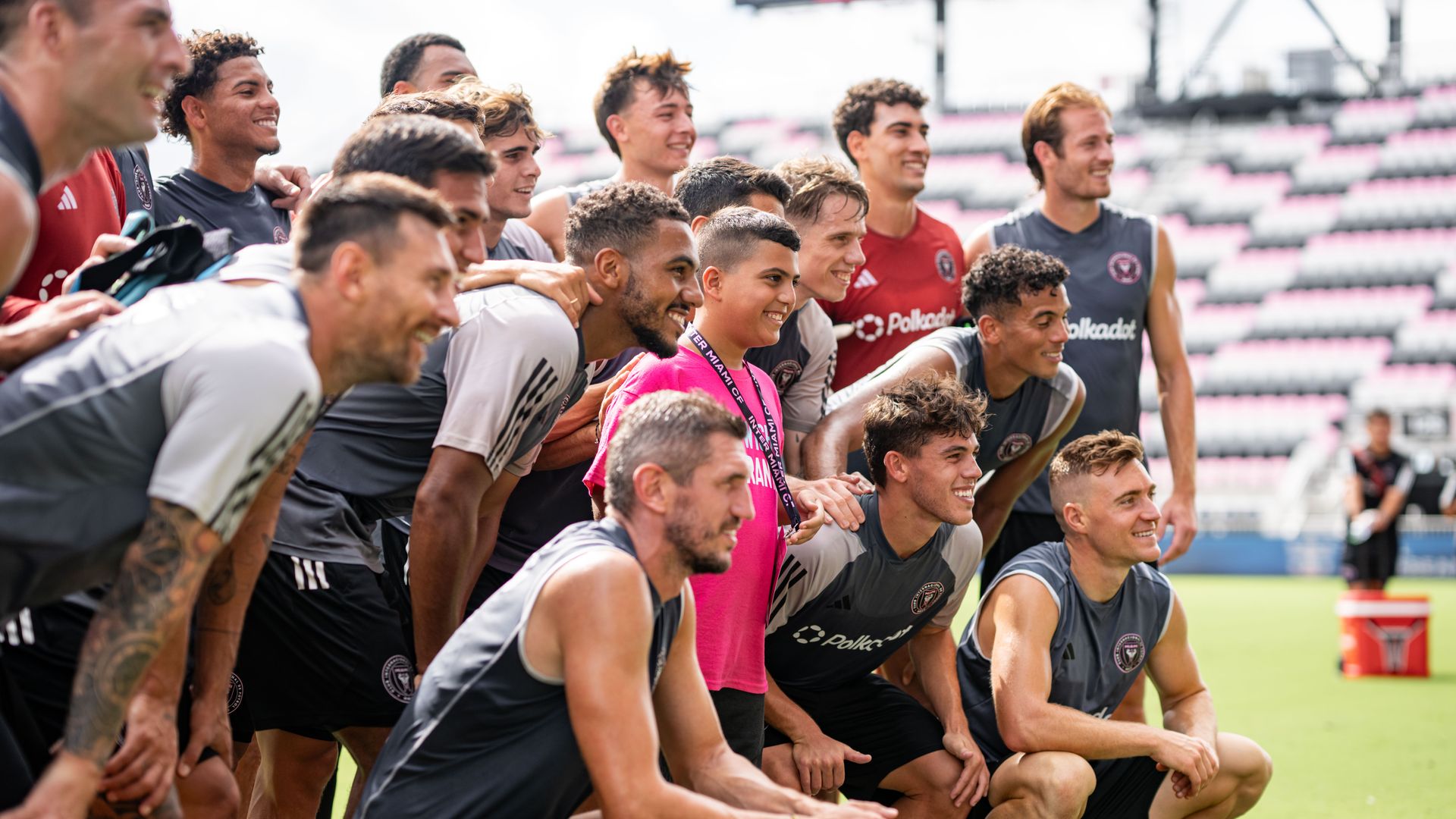 Los niños tuvieron la oportunidad de hacerse una foto grupal