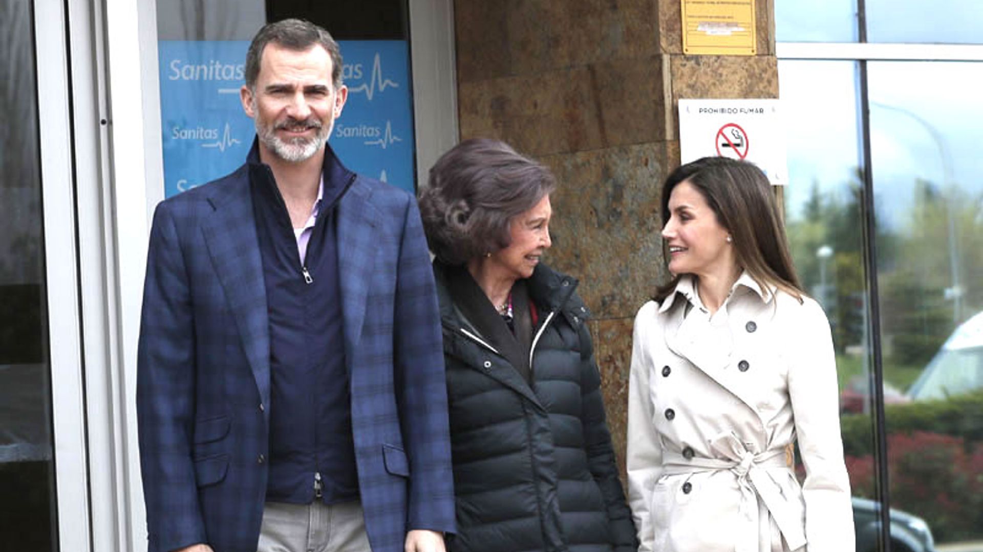 La reina Letizia y la reina Sofía visitan juntas a don Juan Carlos tras el polémico vídeo en Palma