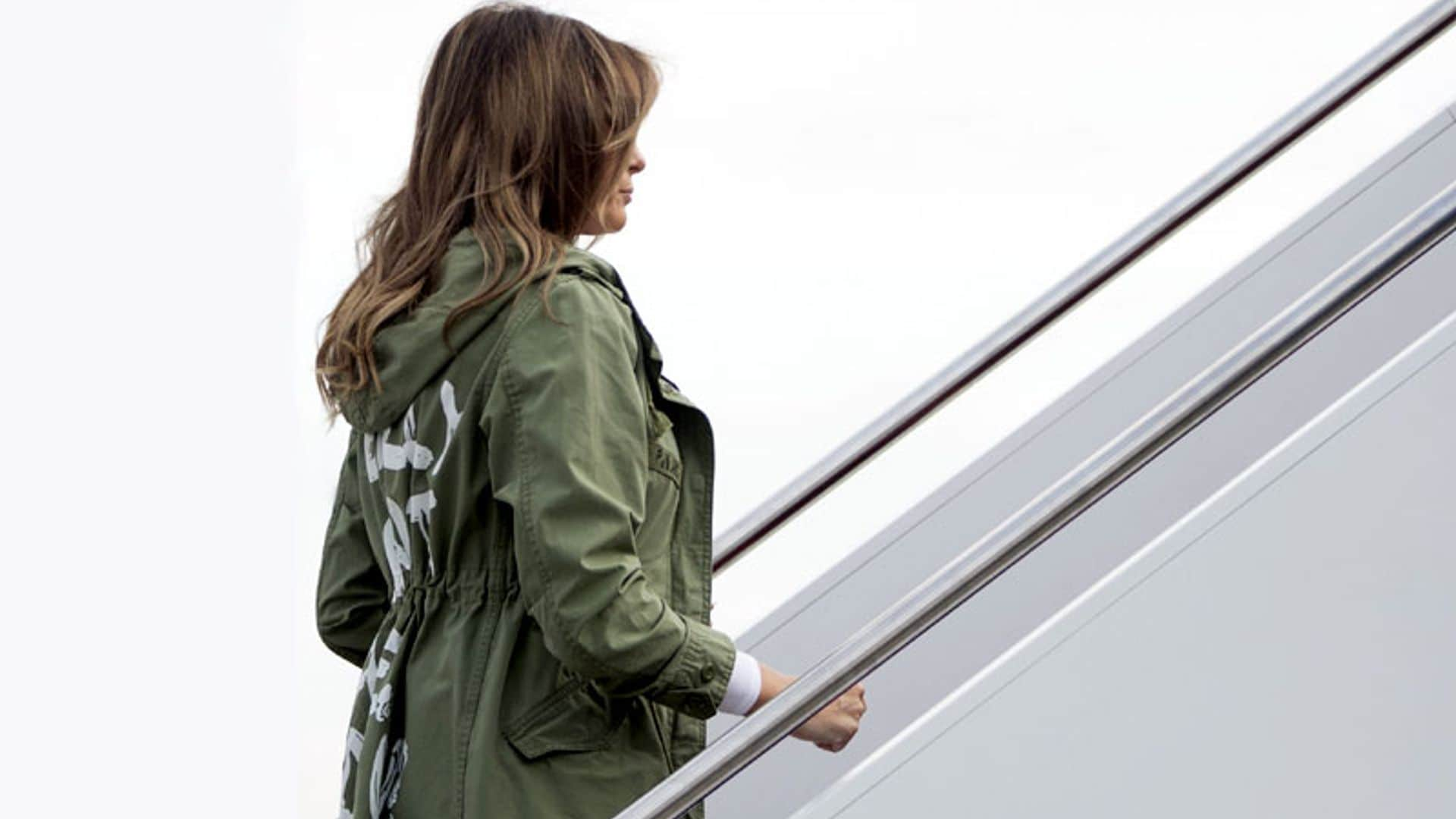 La chaqueta de Melania Trump, una polémica sin precedentes que nada tiene que ver con la moda