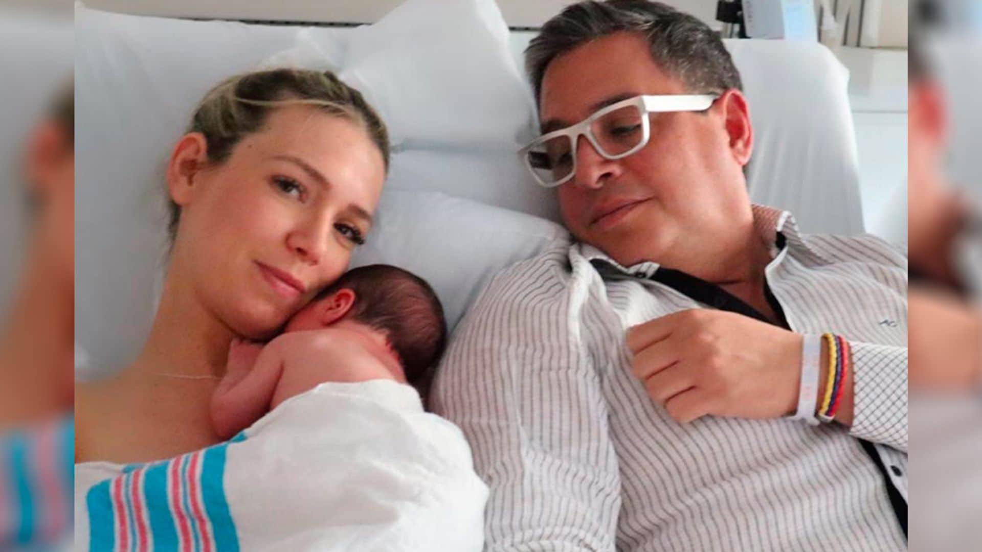 Daniel Sarcos y alessandra Villegas revelan cómo son sus primeros días como padres
