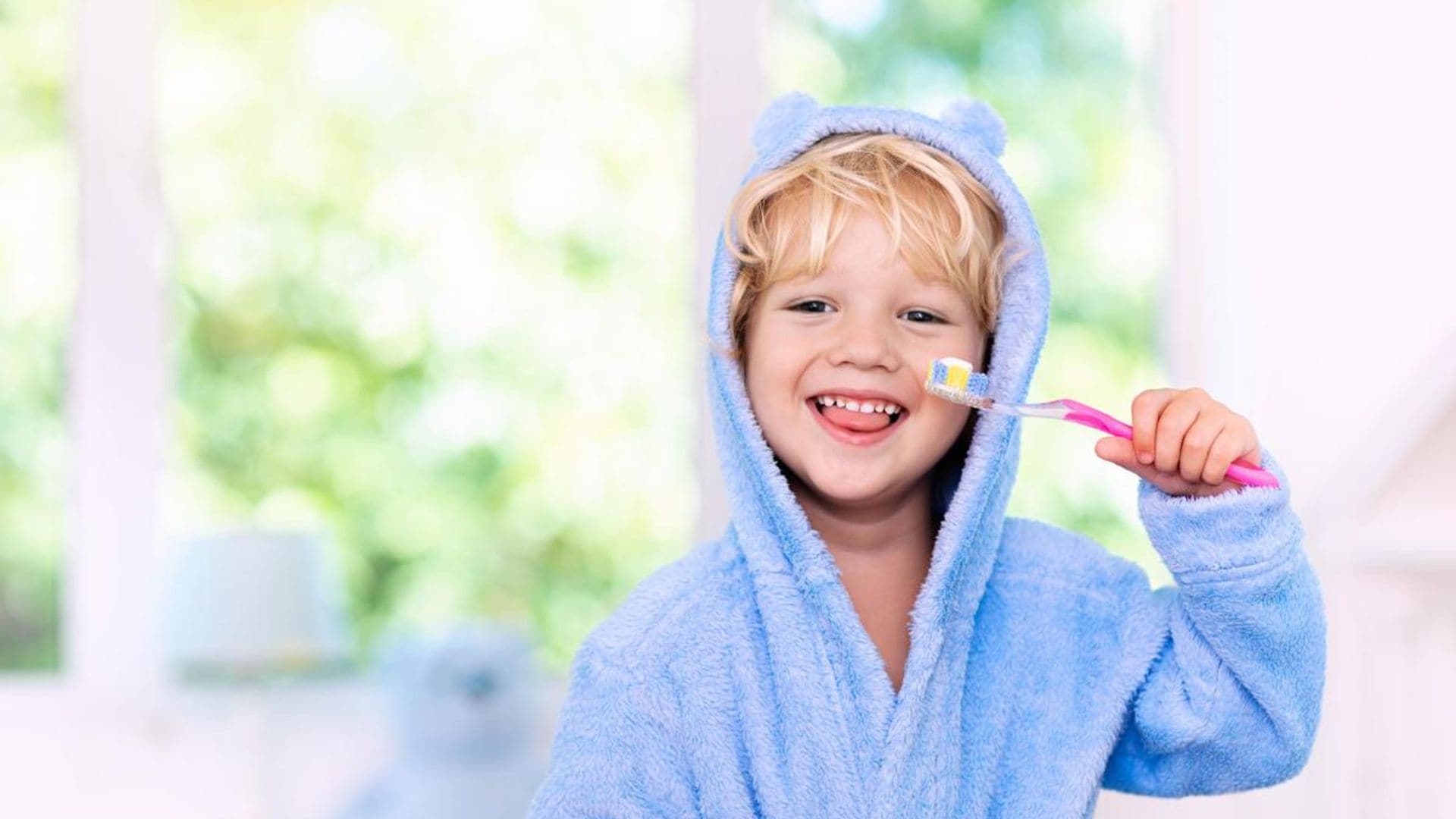 10 consejos para un correcto cepillado de dientes en los niños