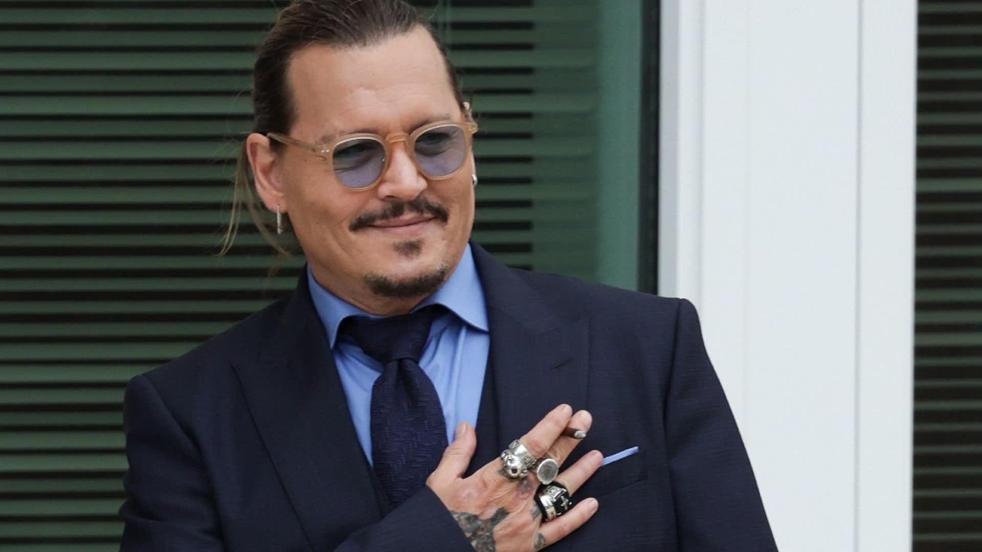 La fortuna de Johnny Depp ha crecido en cuestión de días tras su incursión en el arte