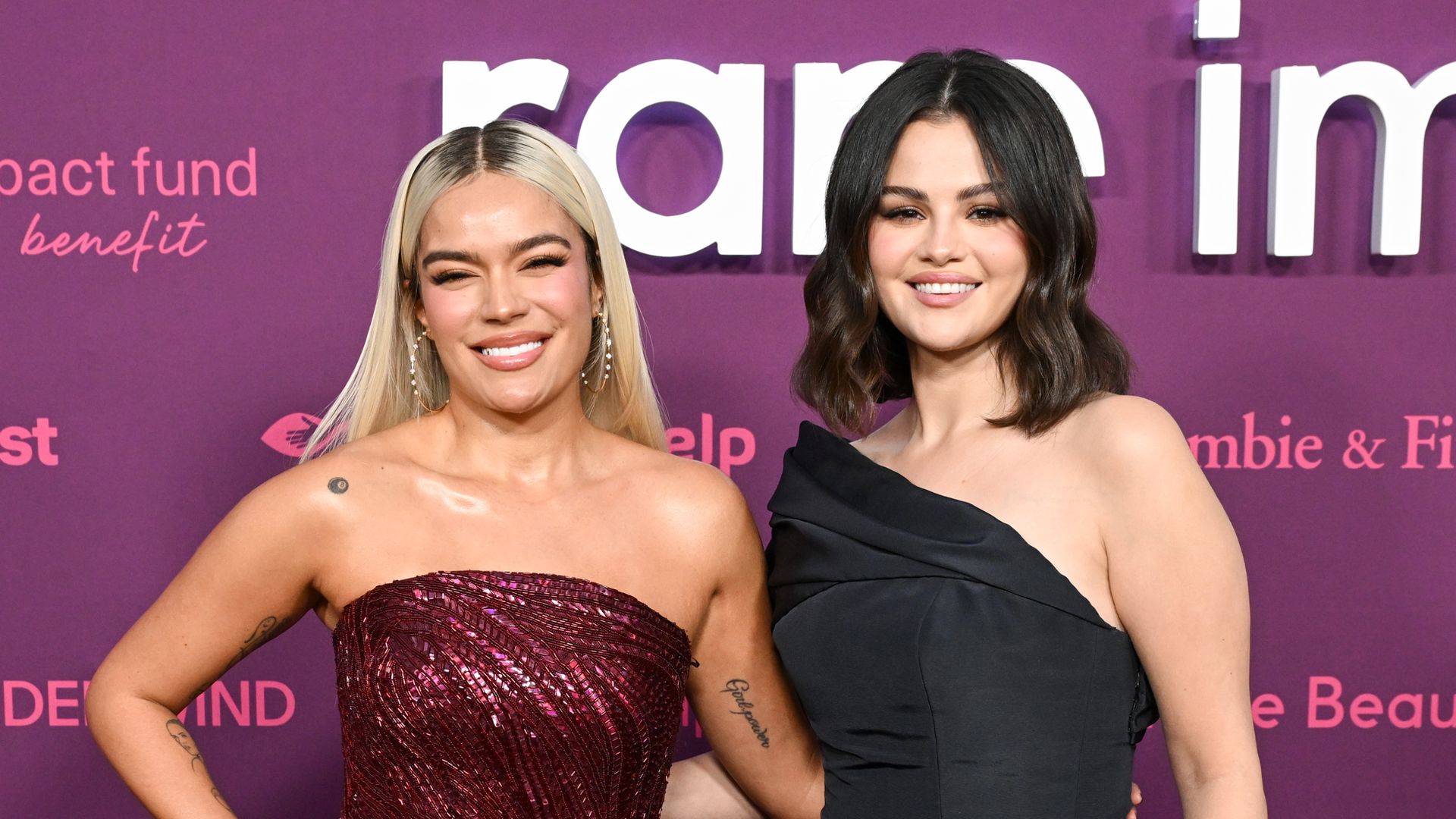 Karol G une fuerzas con Selena Gomez por una buena causa