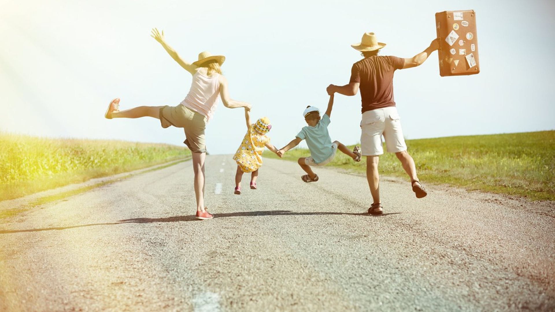 Guías infantiles para viajar a ocho destinos turísticos en familia