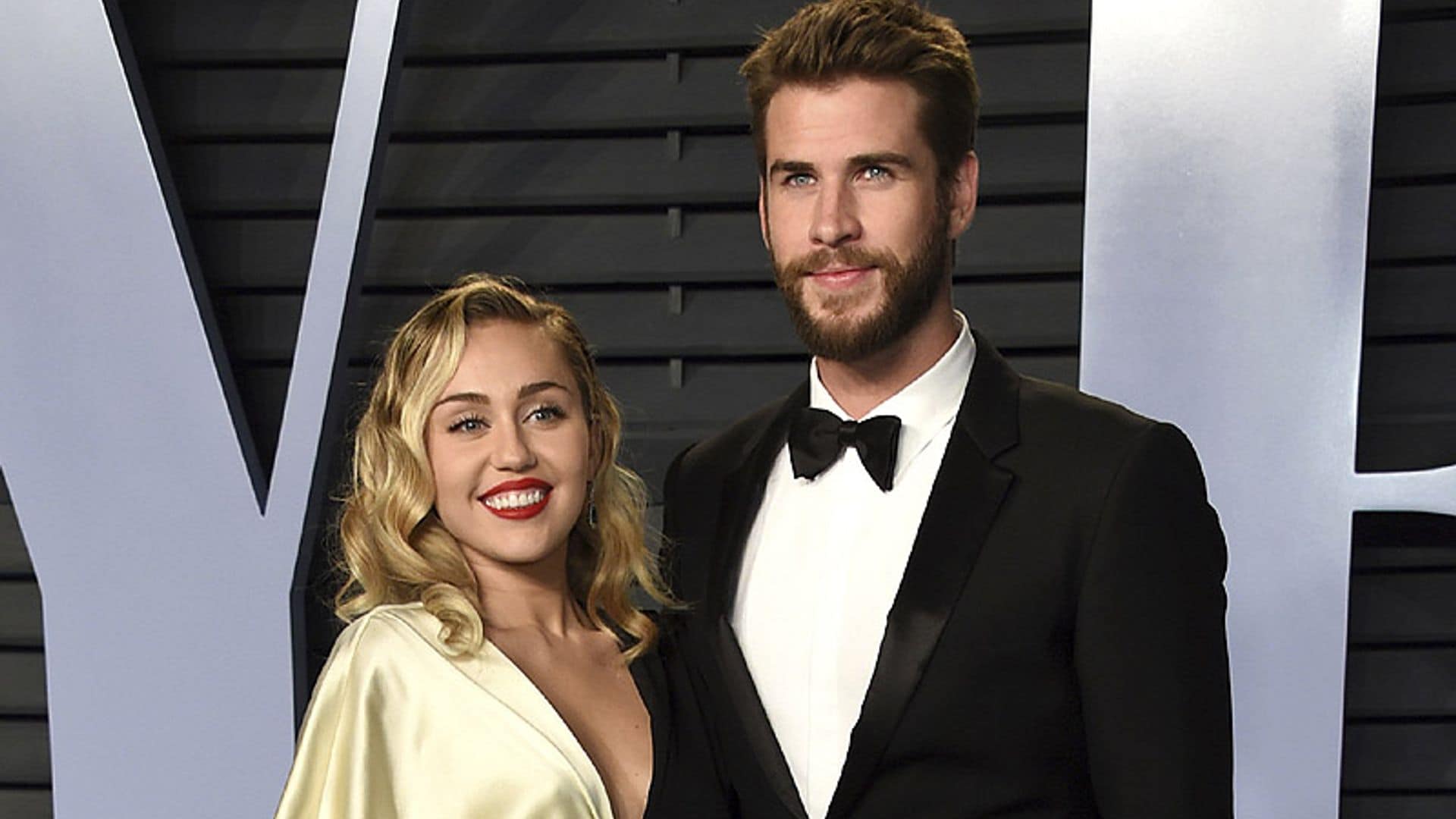 Liam Hemsworth zanja los rumores y le gasta otra broma pesada a Miley Cyrus