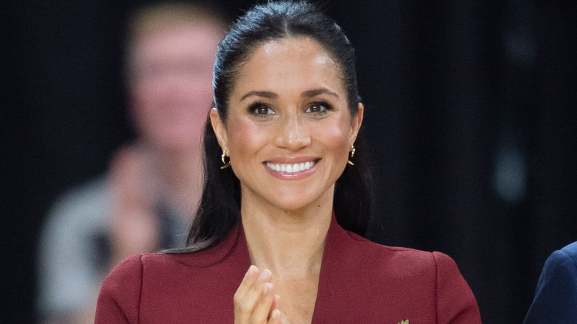 Meghan Markle o cómo llevar el 'power dressing' en clave premamá