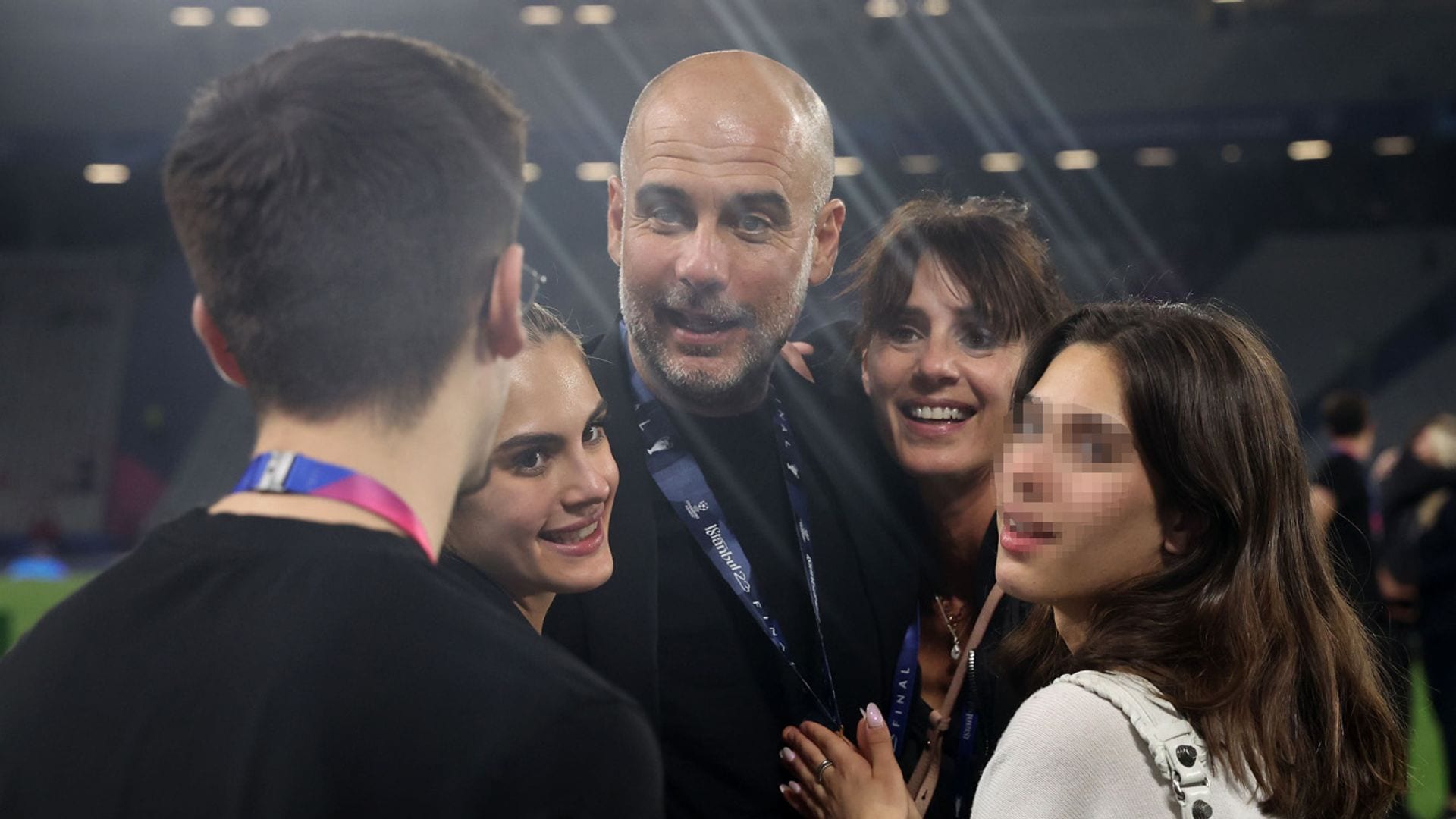 Conoce a los 3 hijos de Pep Guardiola y Cristina Serra tras 30 años de relación