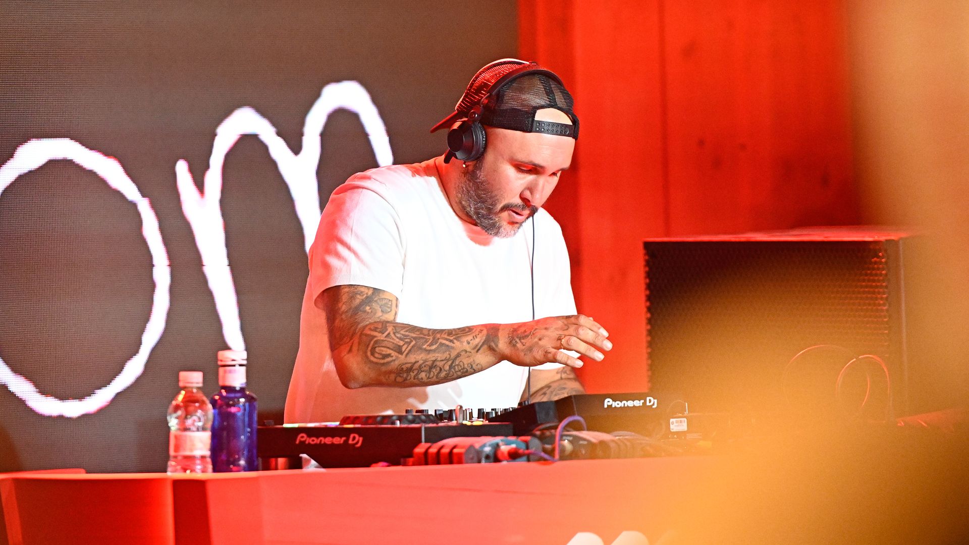 Kiko Rivera en el escenario durante su actuación en el Festival Mad Cool a 11 de Julio de 2024 en Madrid 