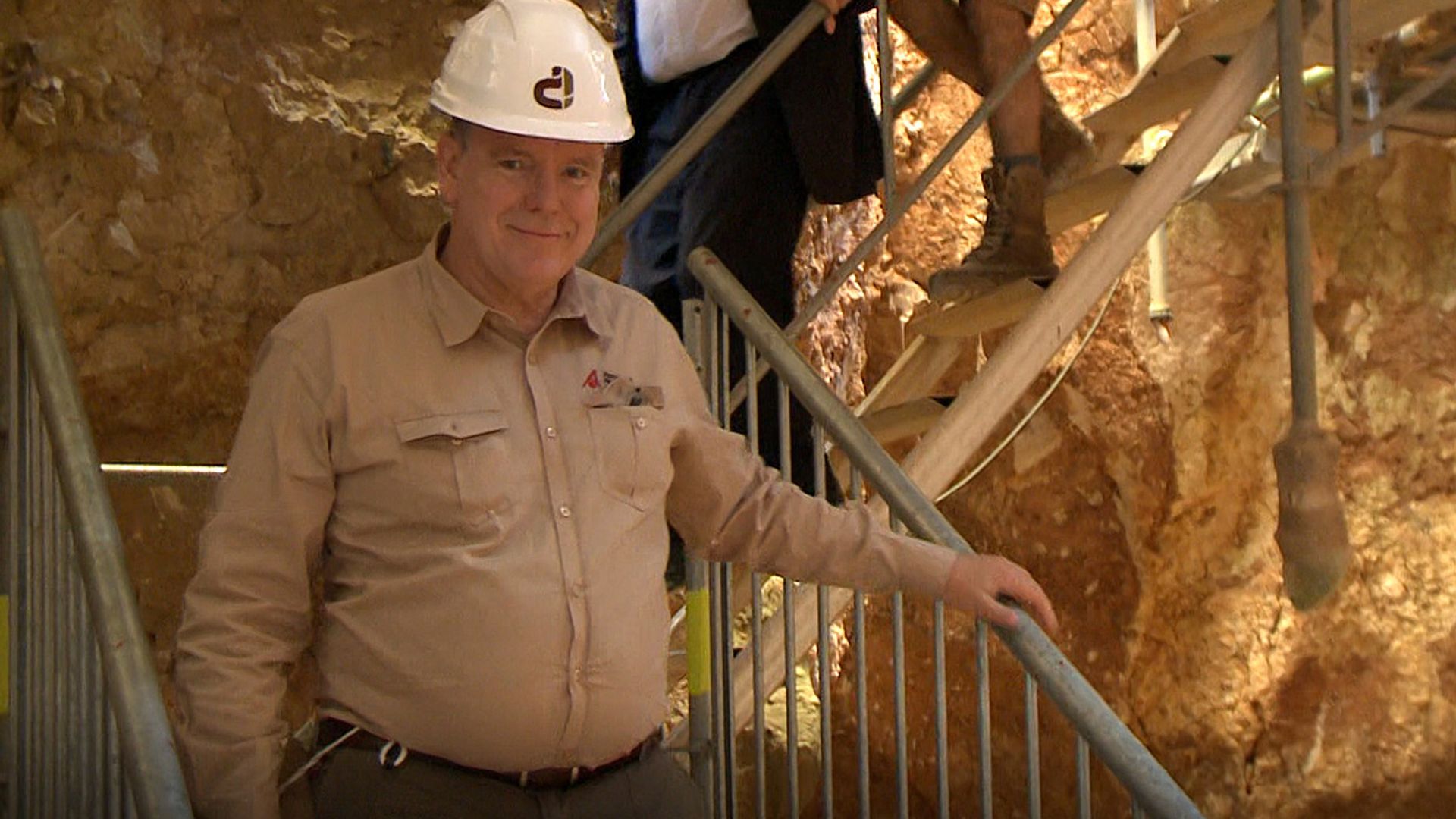 Alberto de Mónaco visita los yacimientos de Atapuerca