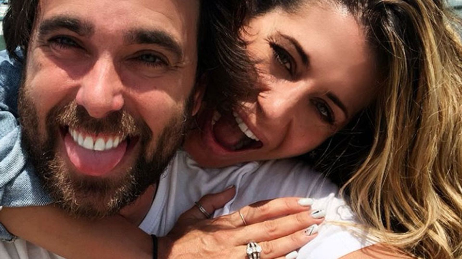 Elena Tablada y Javier Ungría anuncian su compromiso matrimonial