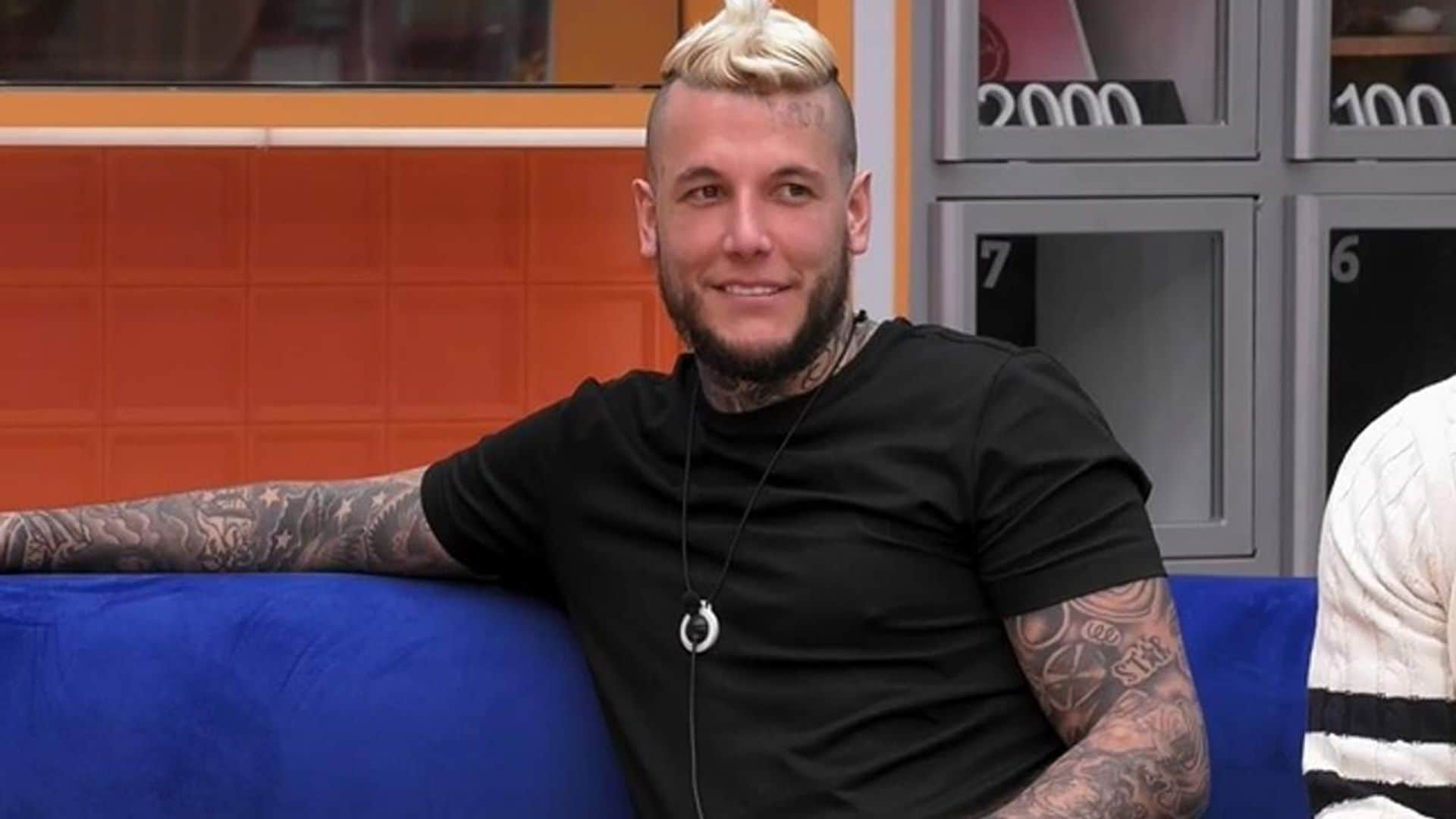 Hijo de un conocido futbolista y con una familia acostumbrada a los realities: así es Álex Caniggia, de GH VIP 8