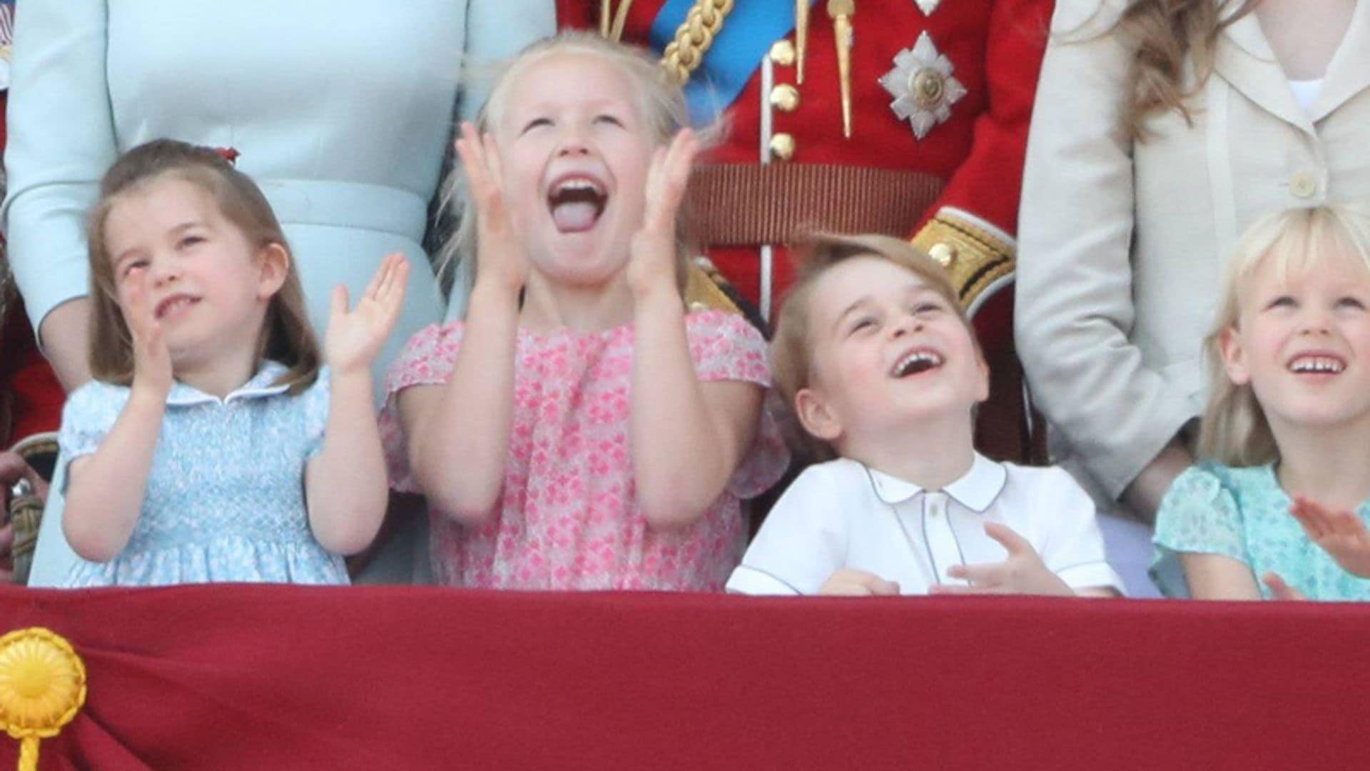 El entusiasmo de los pequeños de la Familia Real británica al presenciar el desfile aéreo