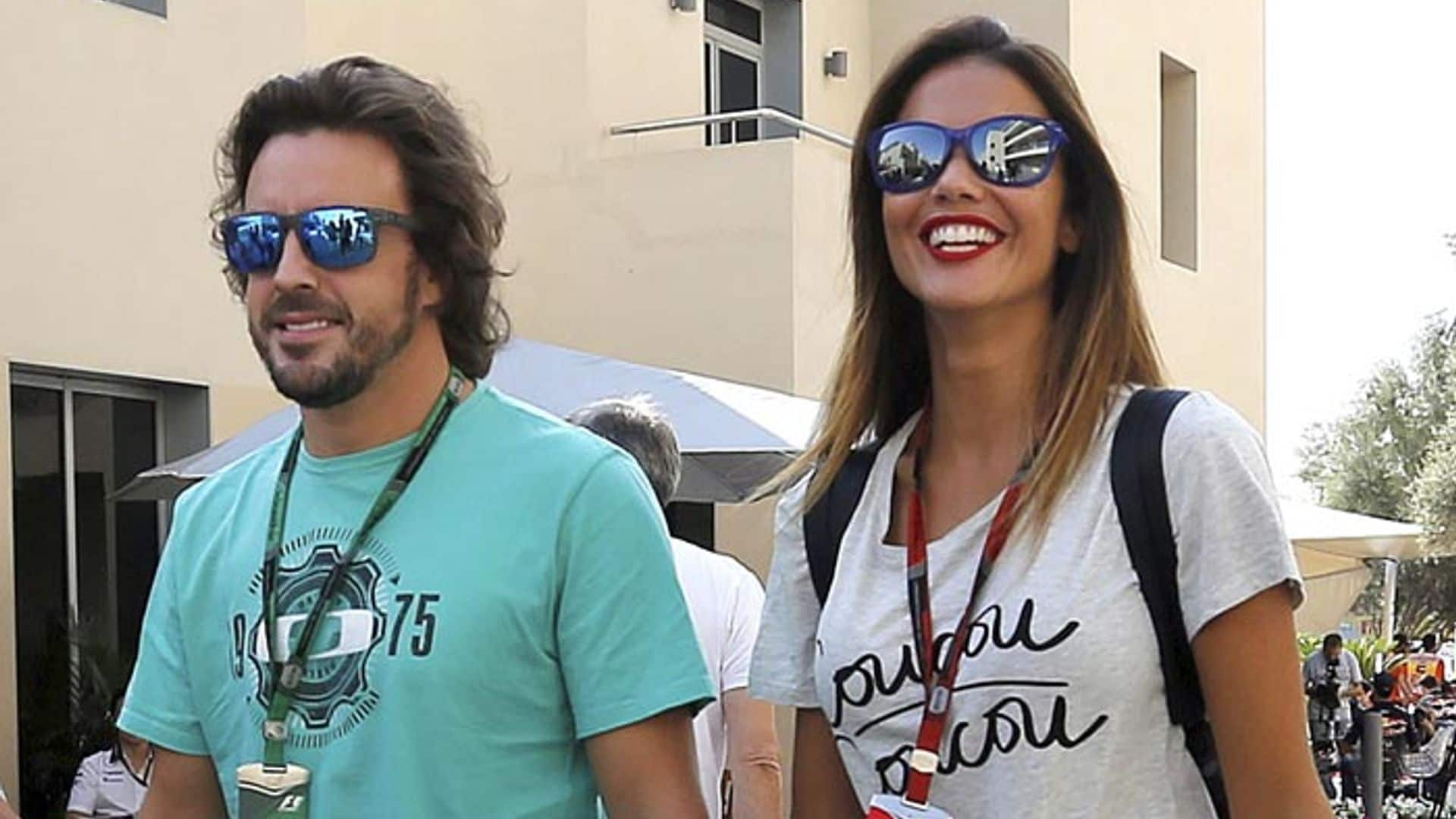 Lara Álvarez disfruta de unos días de relax, ¿está con ella Fernando Alonso?