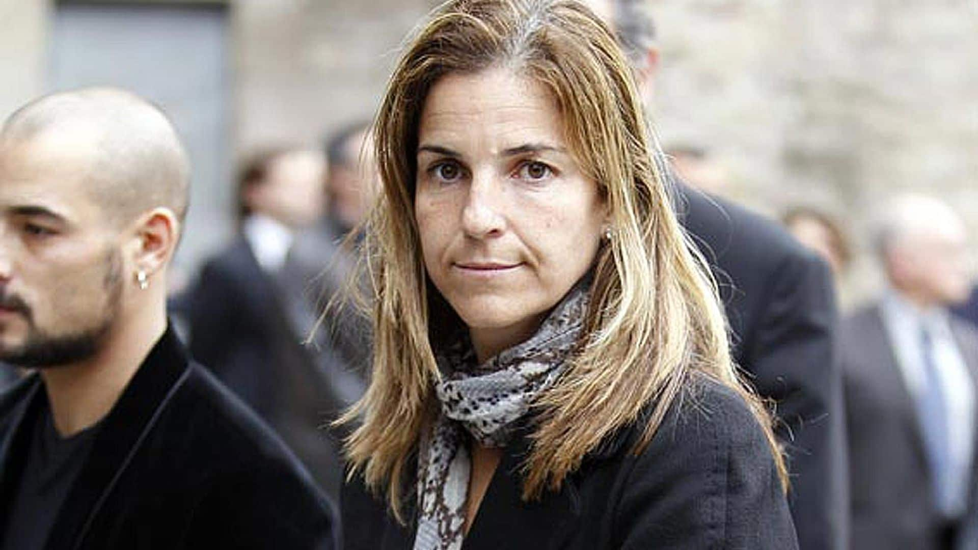 En ¡HOLA!, Arantxa Sánchez Vicario cuenta lo que le habría gustado decirle a su padre