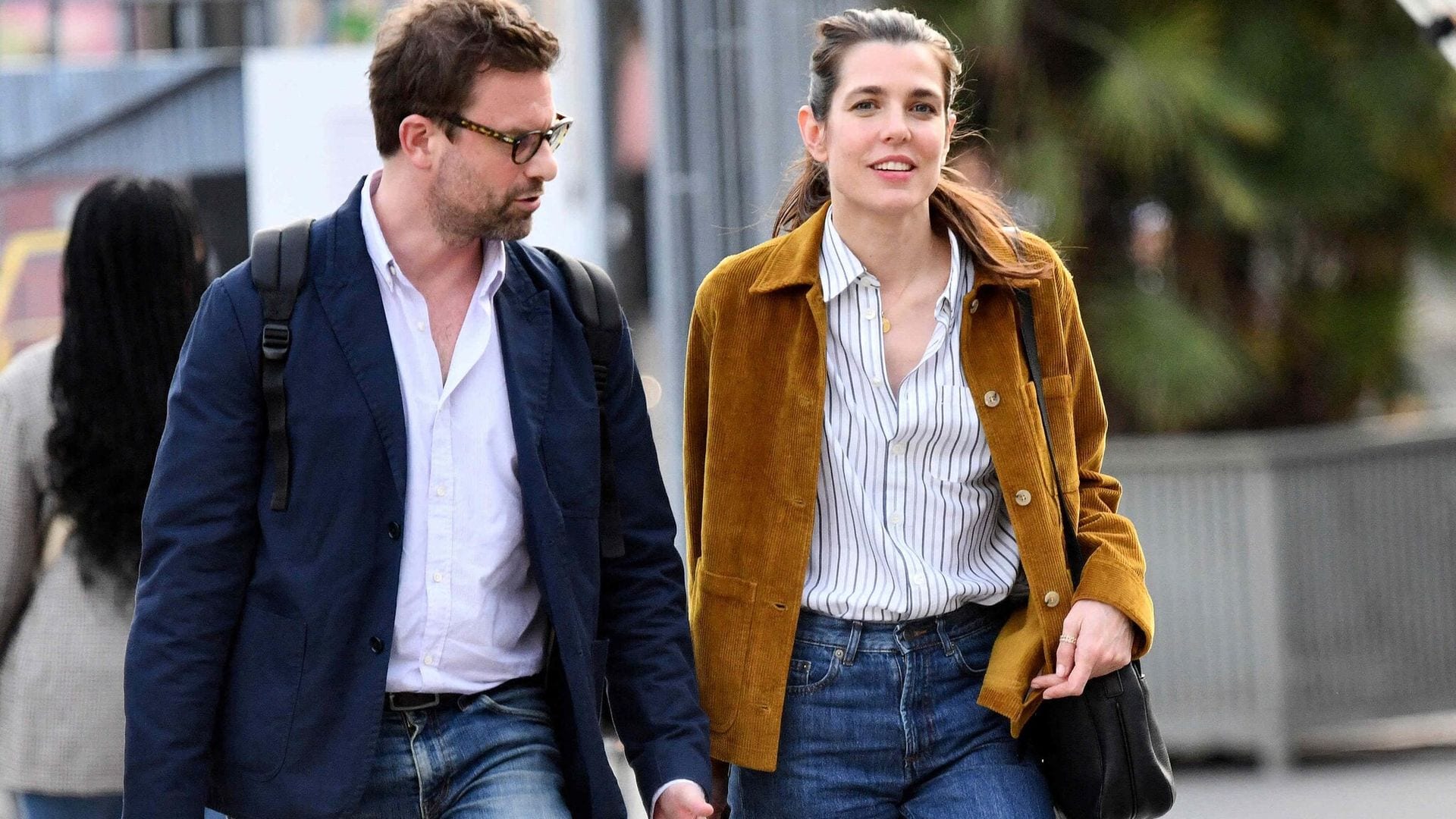 Carlota Casiraghi se apunta al estilo ‘casual chic’ para una cita romática