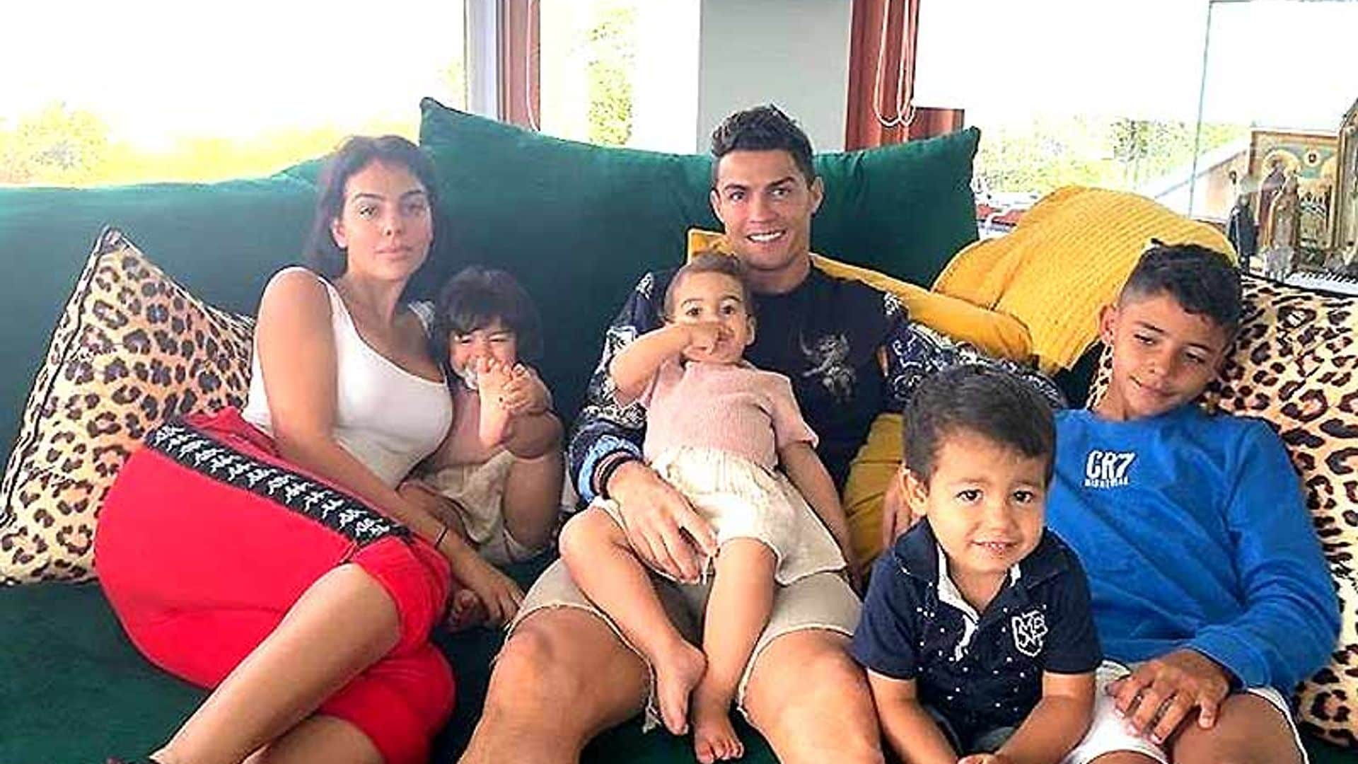 Descanso y relax en el fin de semana más familiar de Georgina Rodríguez y Cristiano Ronaldo