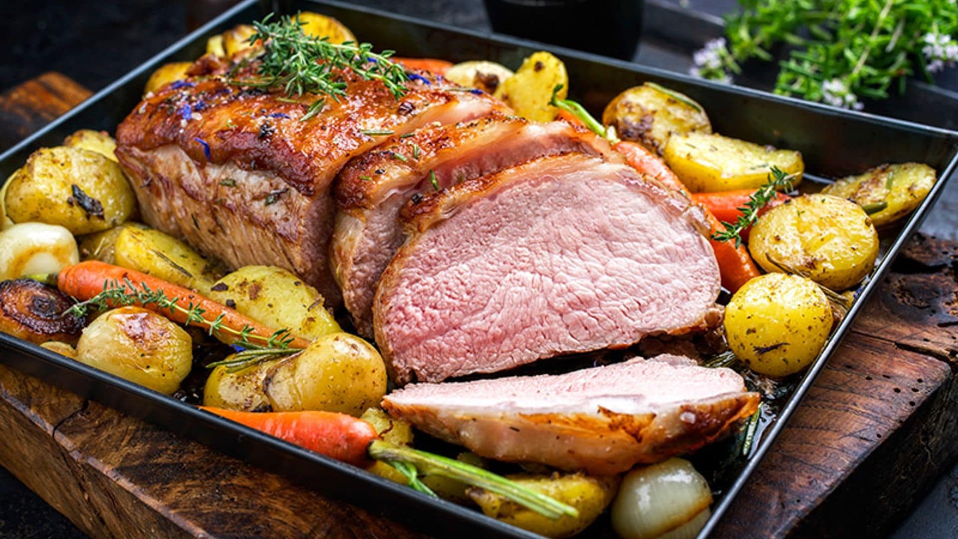 Receta de lomo de cerdo al horno con verduras para Nochevieja