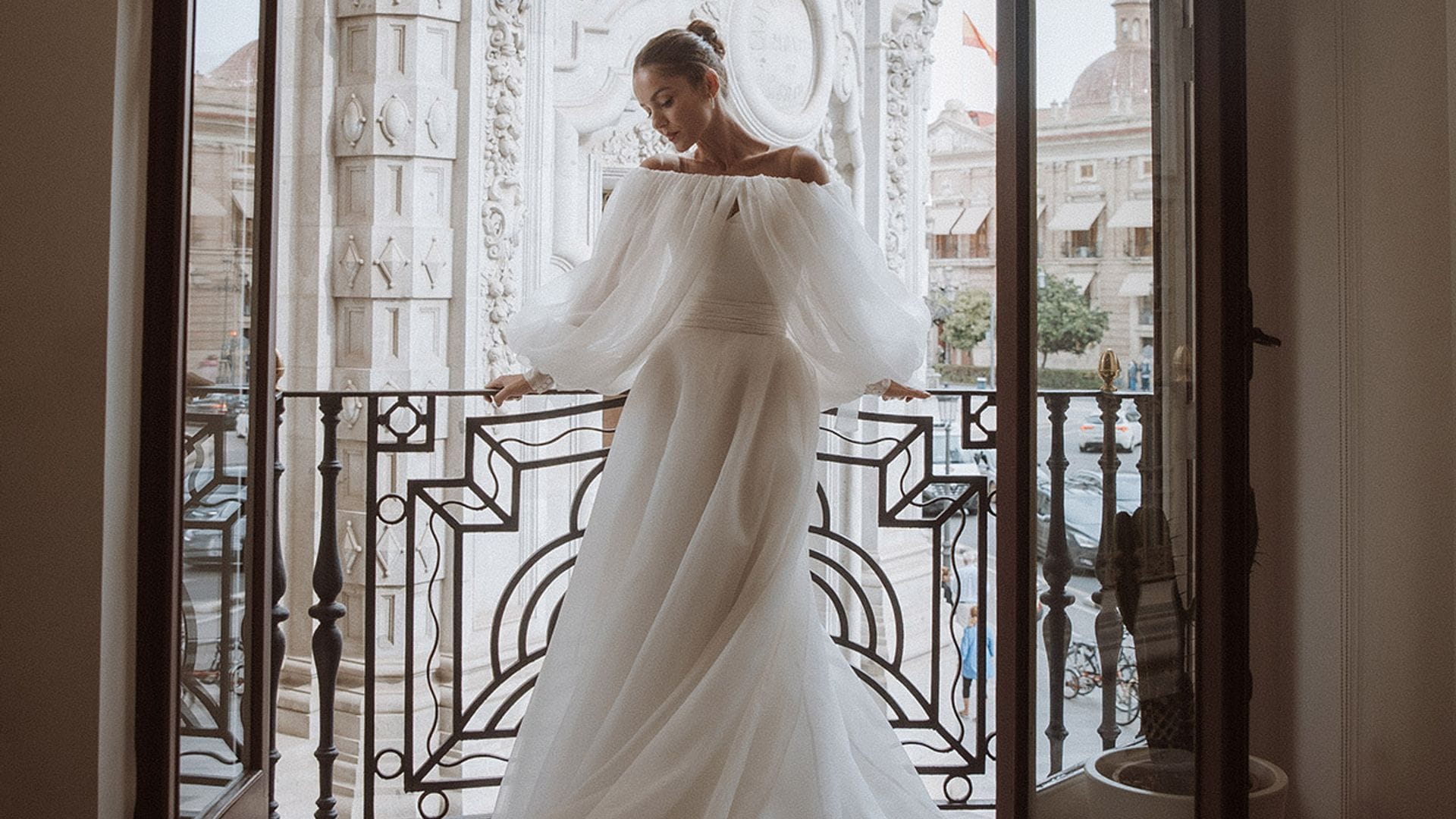 Los dos impresionantes vestidos de Rosa, la novia valenciana que no ha dejado indiferente a nadie