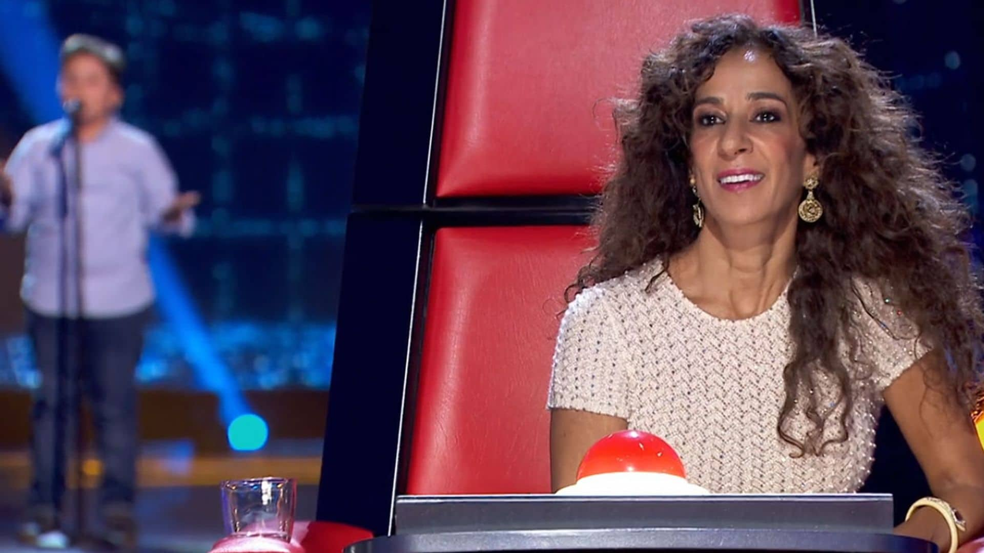 El 'lapsus' de Rosario Flores sobre el escenario de 'La Voz Kids'