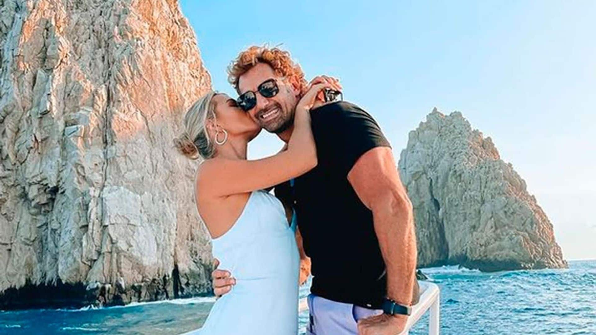 En compañía de sus hijas y de Irina Baeva, Gabriel Soto celebra sus 48 años