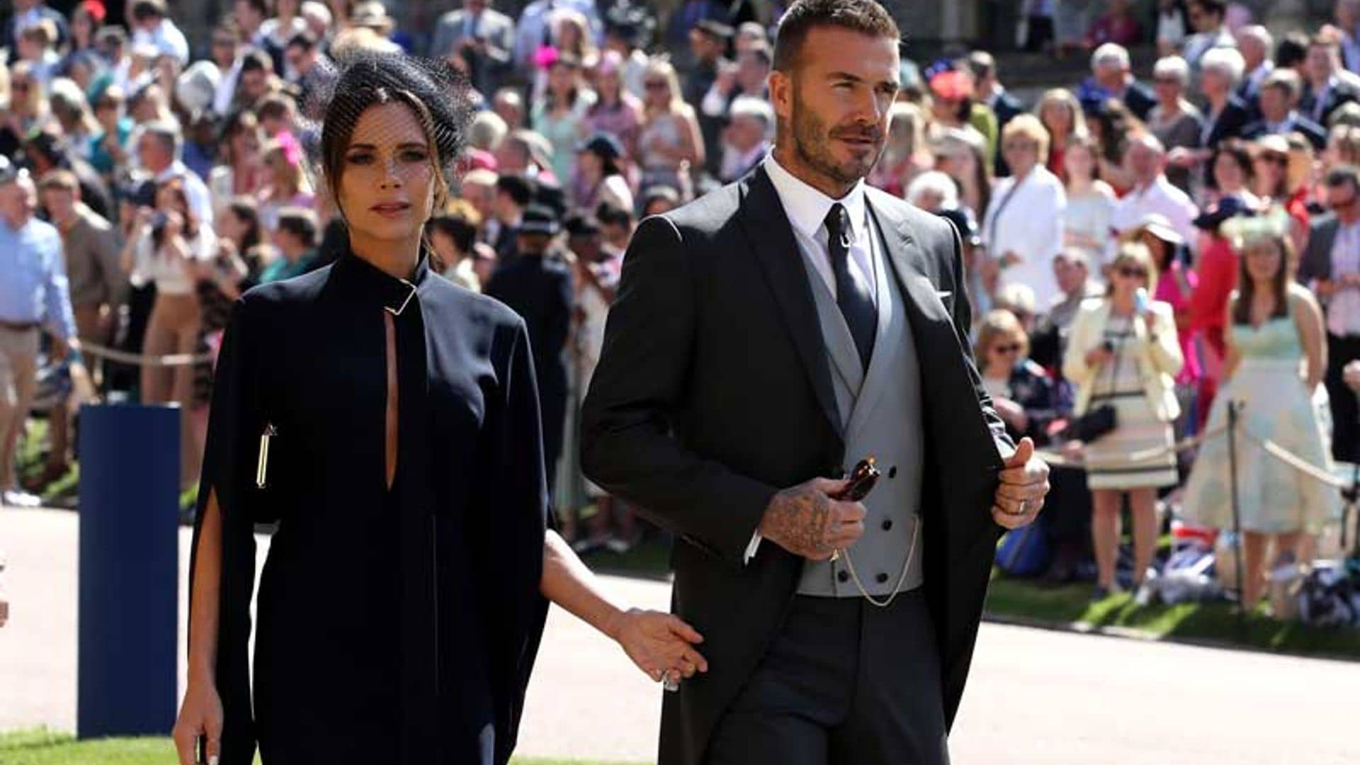 David y Victoria Beckham subastan los trajes que llevaron en la boda del año