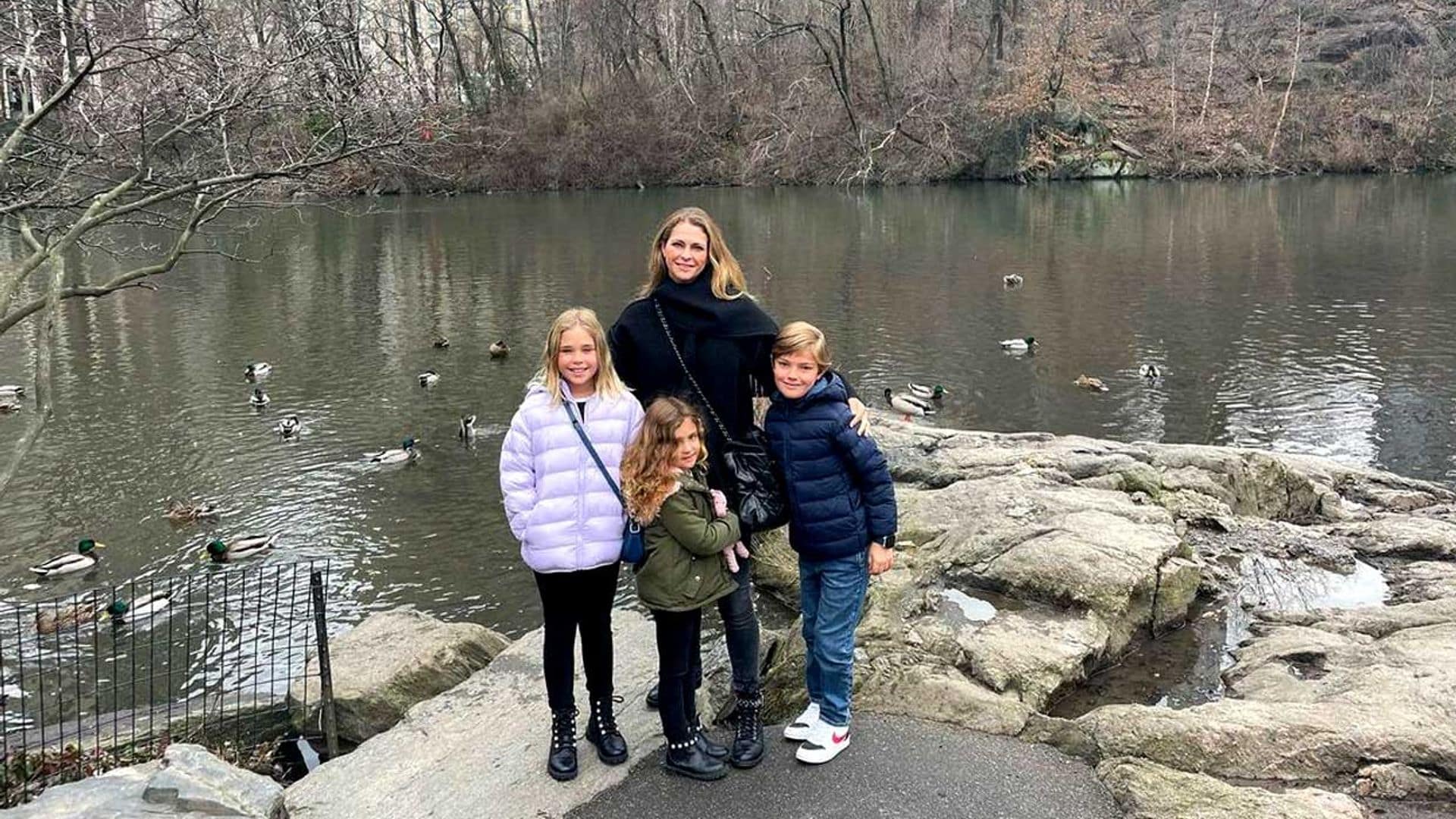Magdalena de Suecia regresa a Nueva York con sus tres hijos, un viaje de mucho significado para ella
