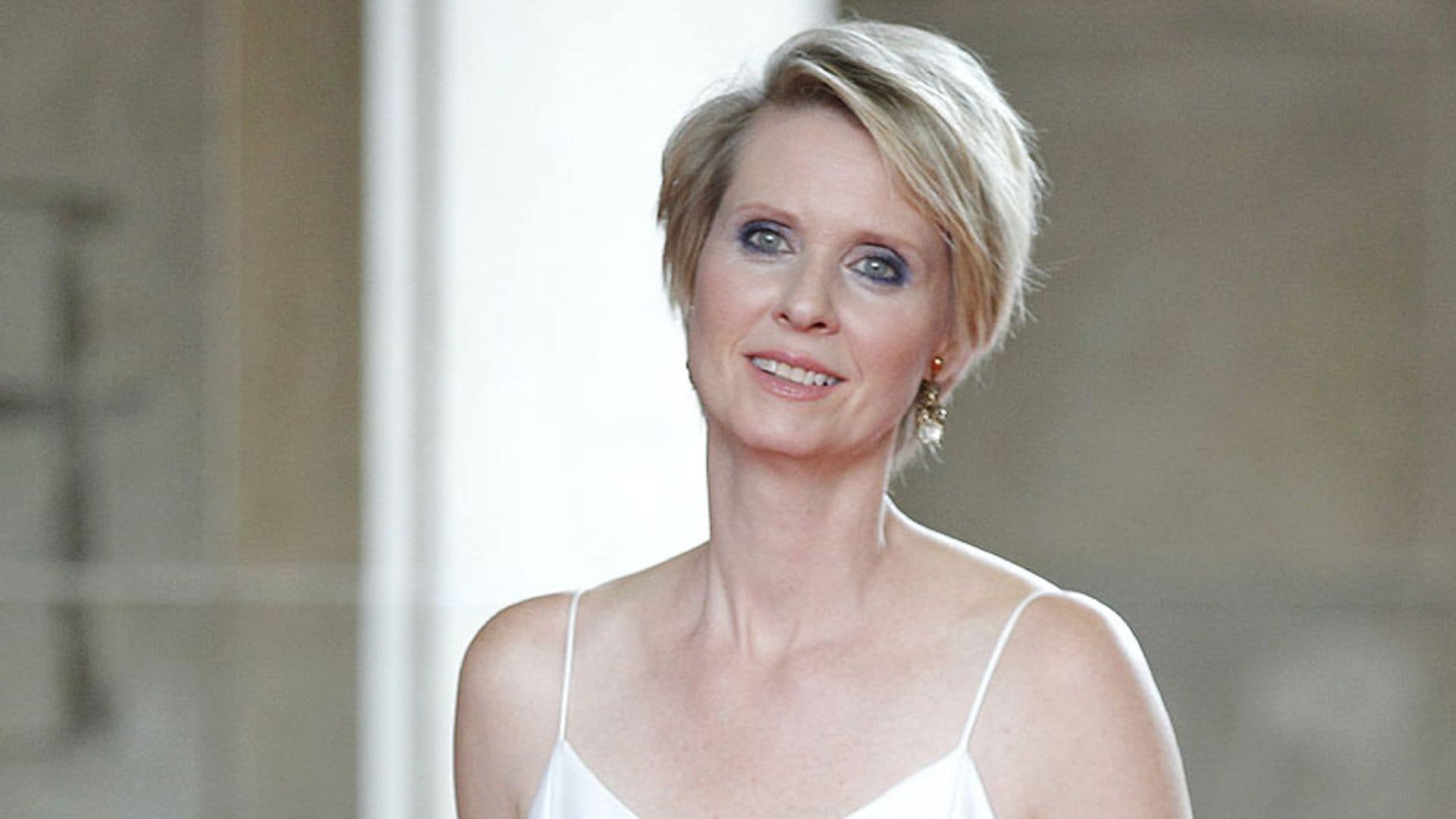 Cynthia Nixon, Miranda en 'Sexo en Nueva York', toma partido en el enfrentamiento entre Sarah Jessica Parker y Kim Cattrall