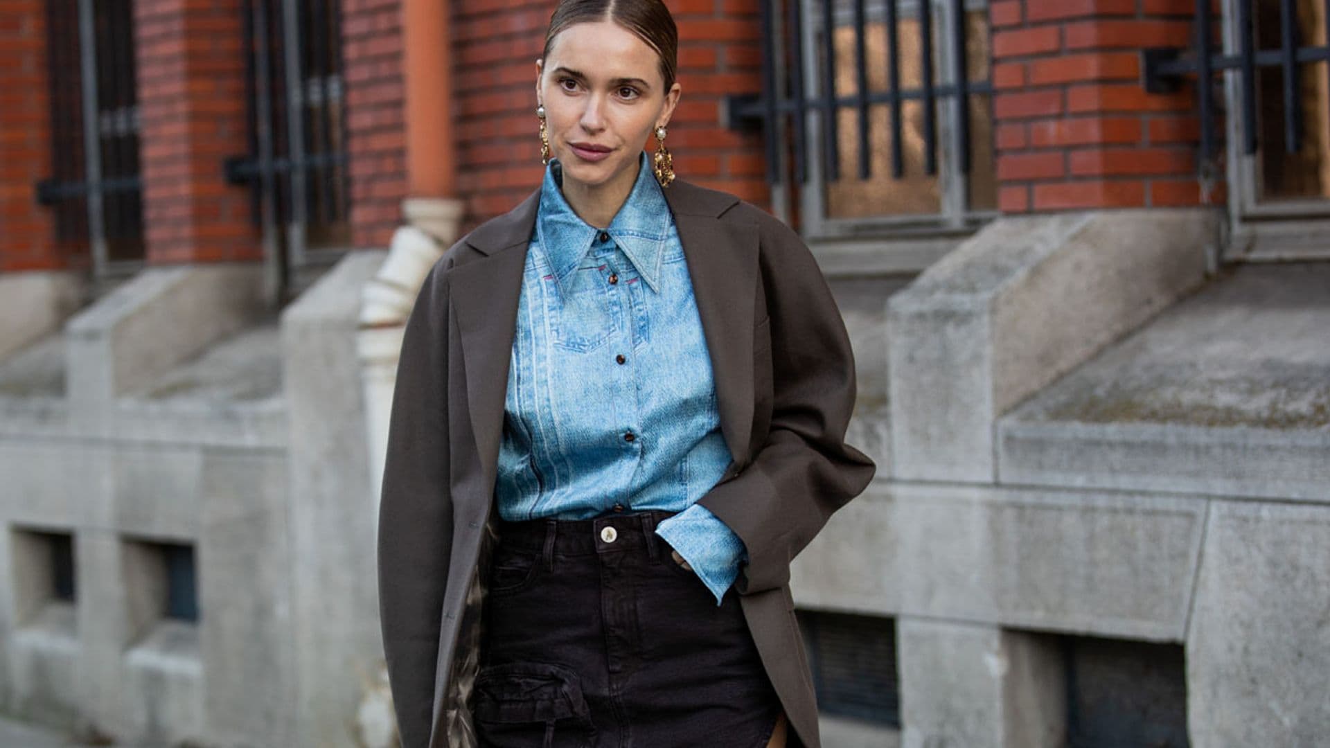 A cada plan de otoño su americana ideal: de 'tweed' para ir a trabajar, de cuero en un look de noche...