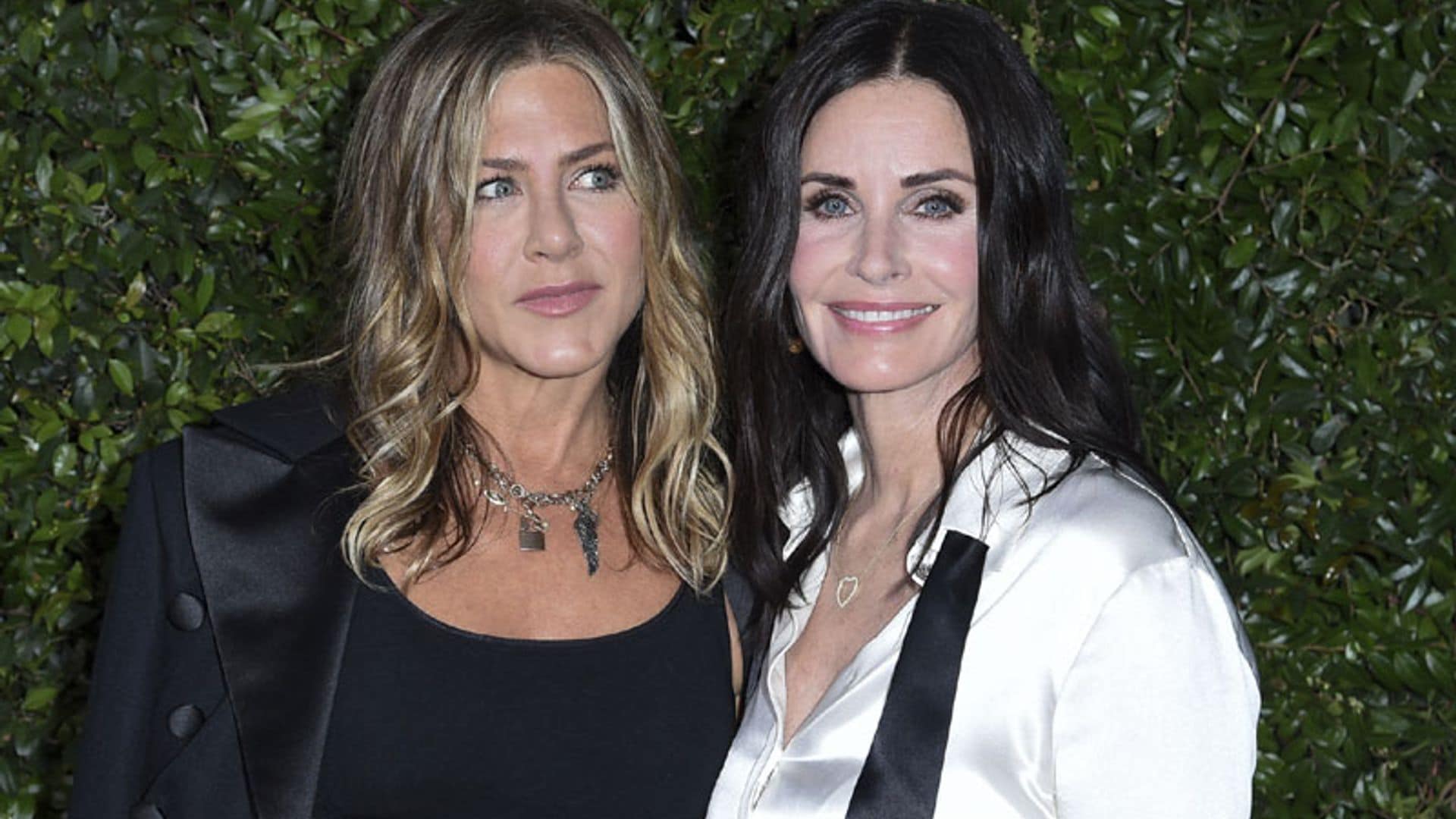 ¡Deseo cumplido! Jennifer Aniston será la dama de honor en la boda de su gran amiga Courteney Cox