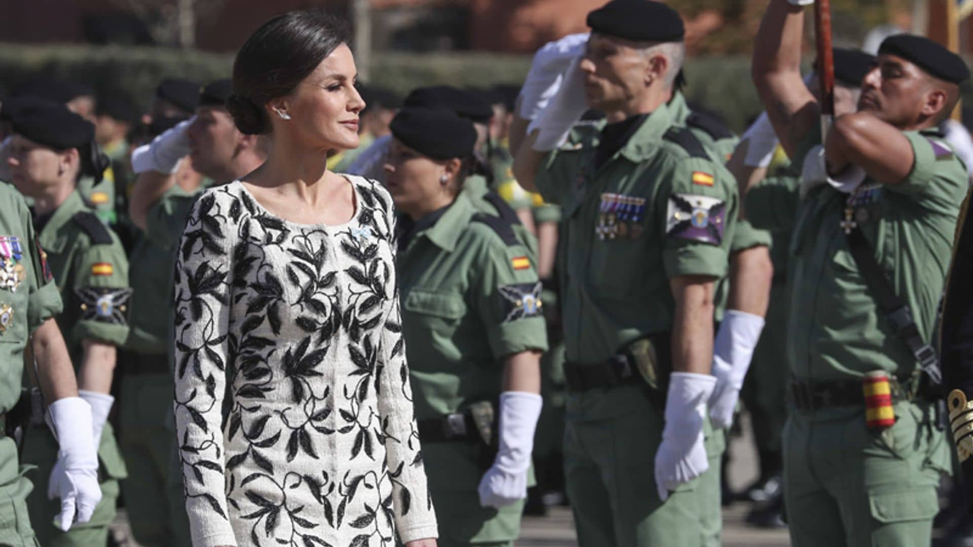 Doña Letizia culmina la semana presidiendo un acto militar en Paracuellos del Jarama