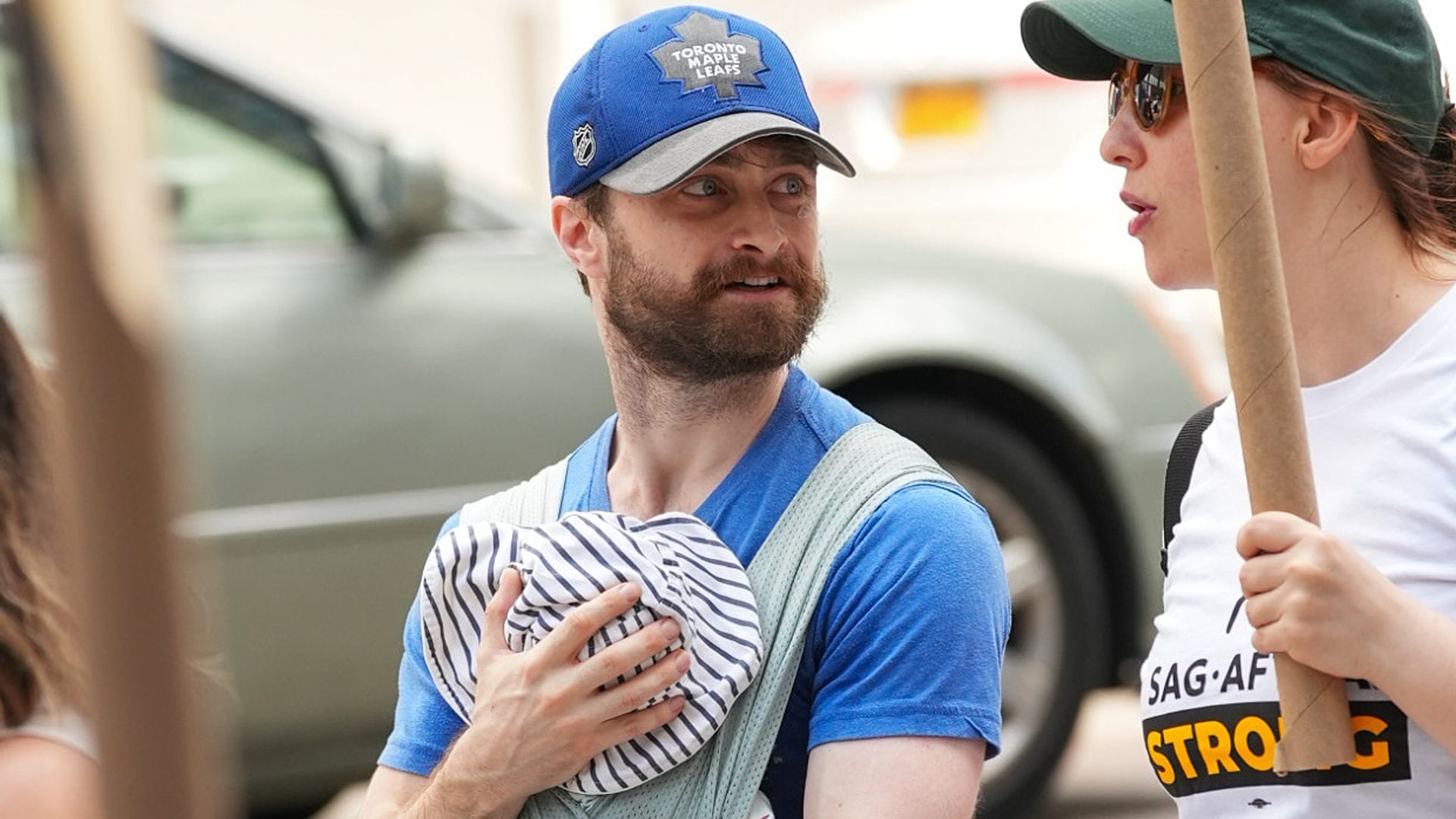 Daniel Radcliffe habla de su experiencia como padre primerizo y explica por qué es 'genial' y 'aterrador' a la vez